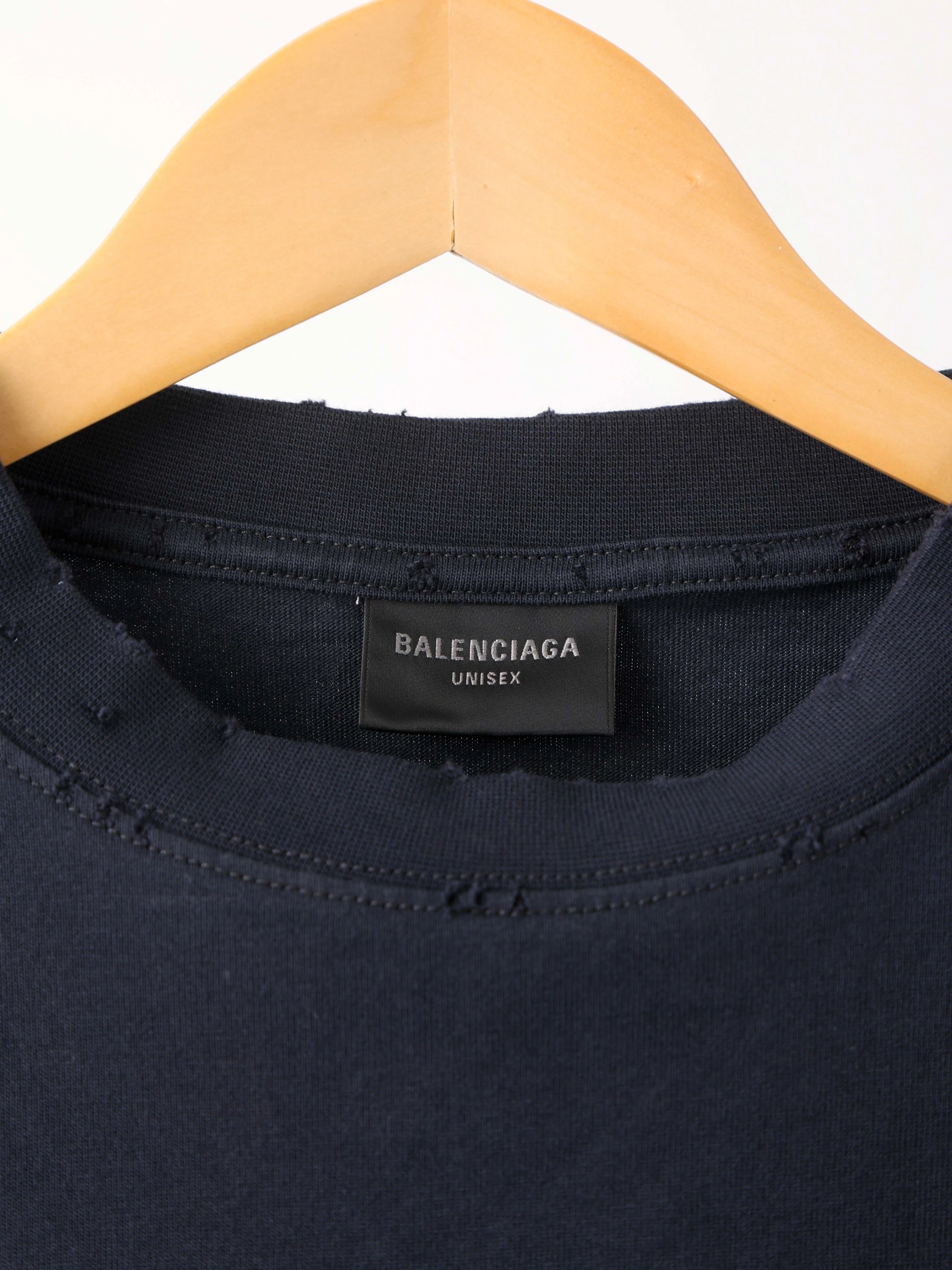 Item ID 8279 Balenc1aga - Paris-2025s - Sparkling Ink Graffiti Letter Printed Short