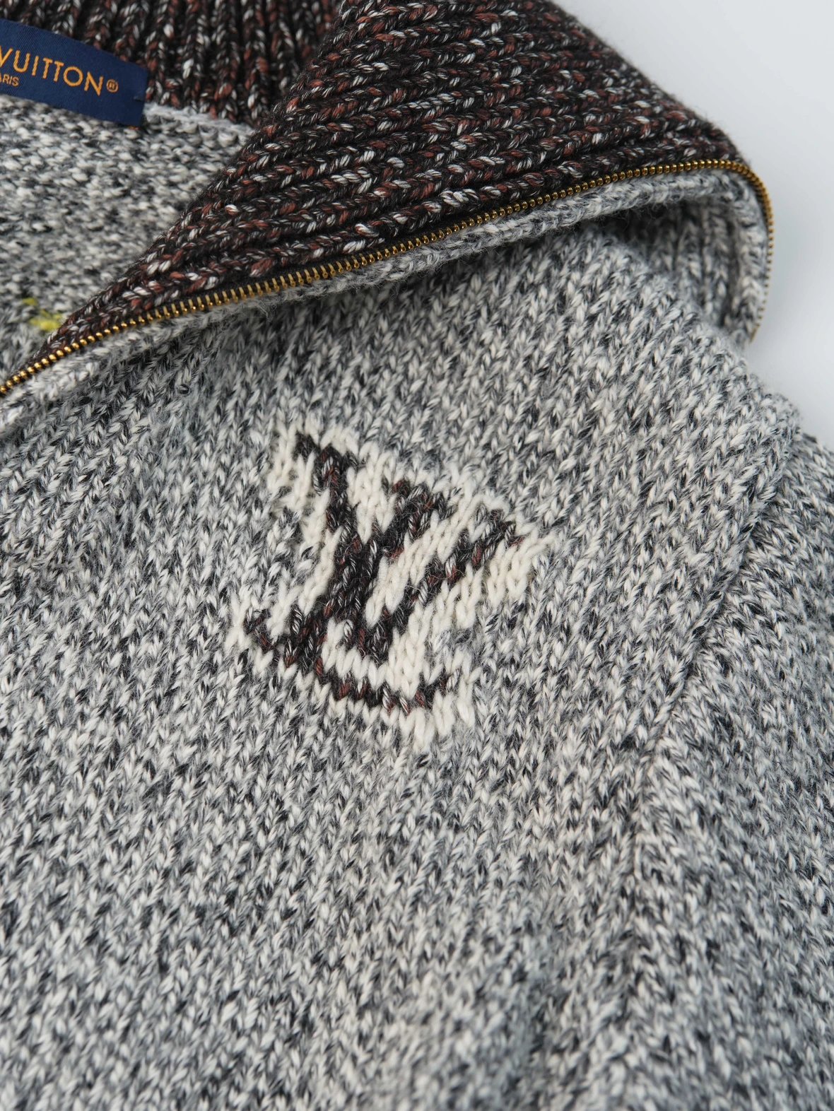 Item ID 8047 Nigo collaboration FW25 autumn_winter collection _30% wool ➕ 70% Cotto