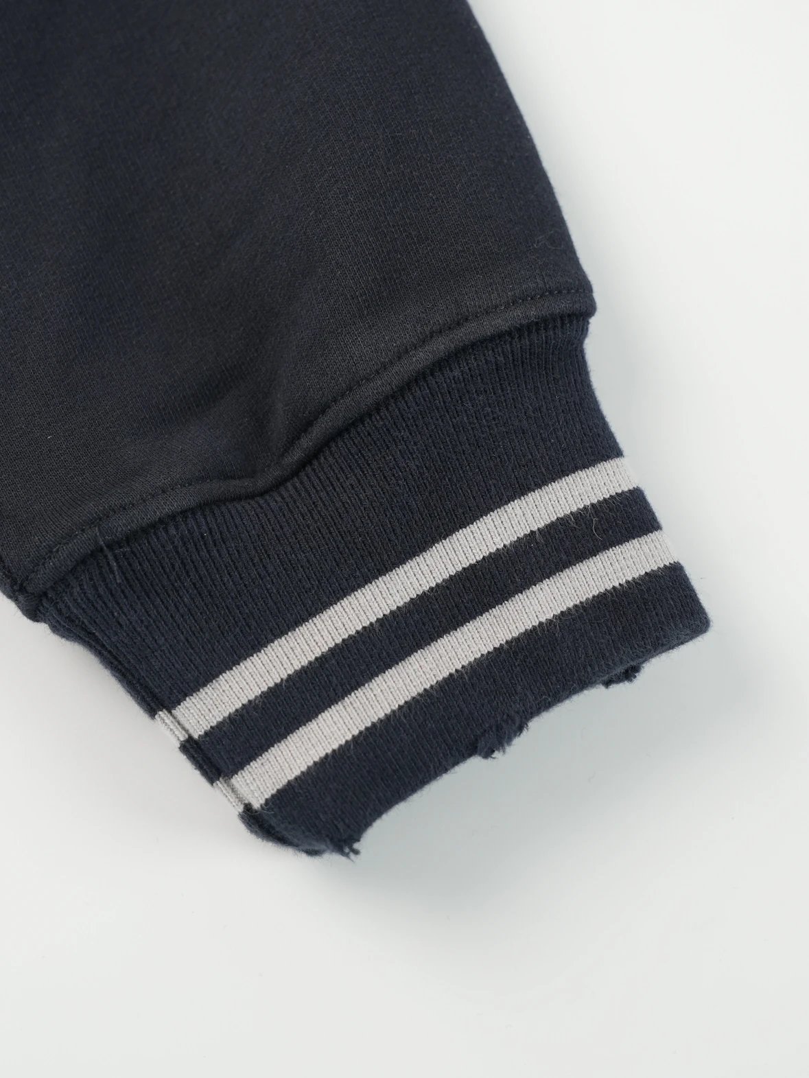 Item ID 8088 PRD-SS24Logo-“ Heavy industrial washing ”“ Purely hand-sanded ” Printe