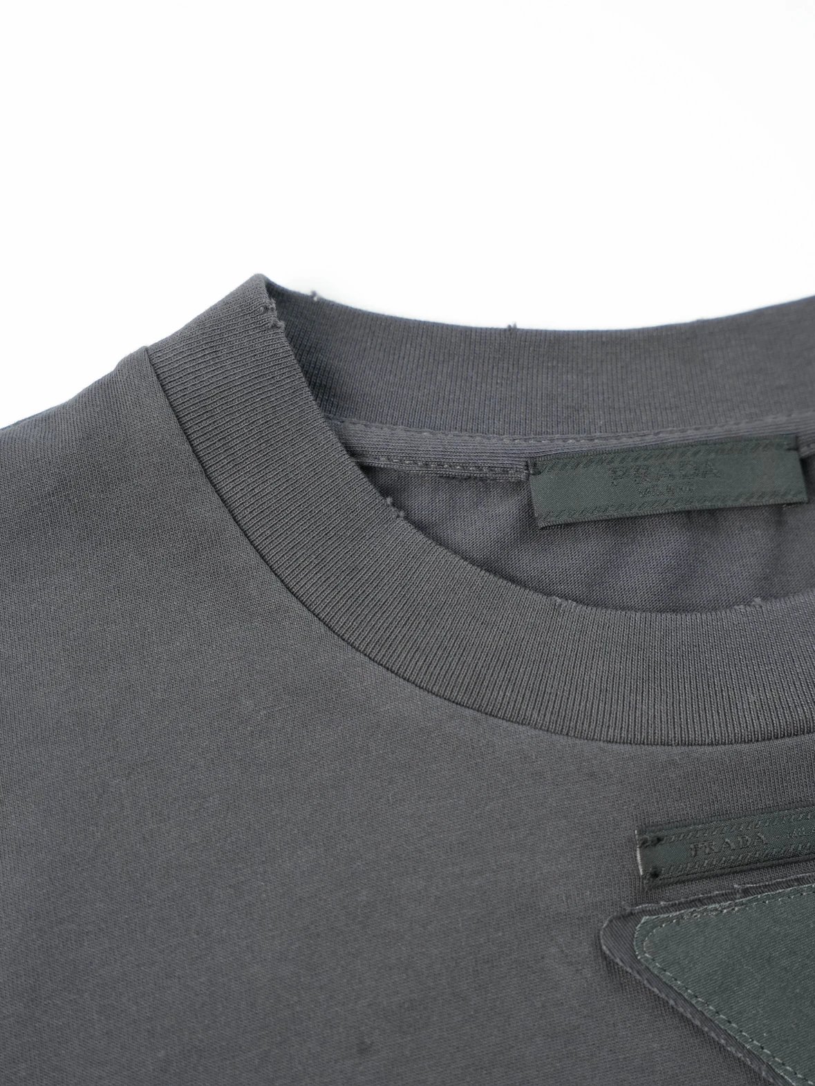 Item ID 8189 PRD Round neck long sleeves cotton “ Exclusive dyed fabrics ” triangle