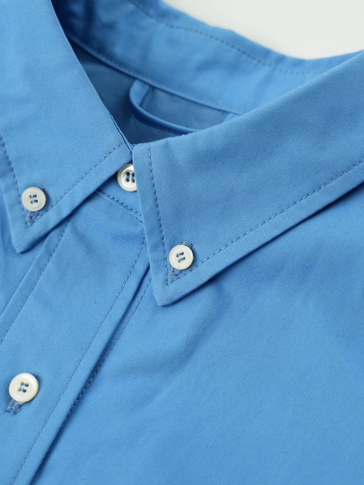 Item ID 8034 M1U-M1U Miu - SS25- _32 piece double stranded silk fabric_ summer coll