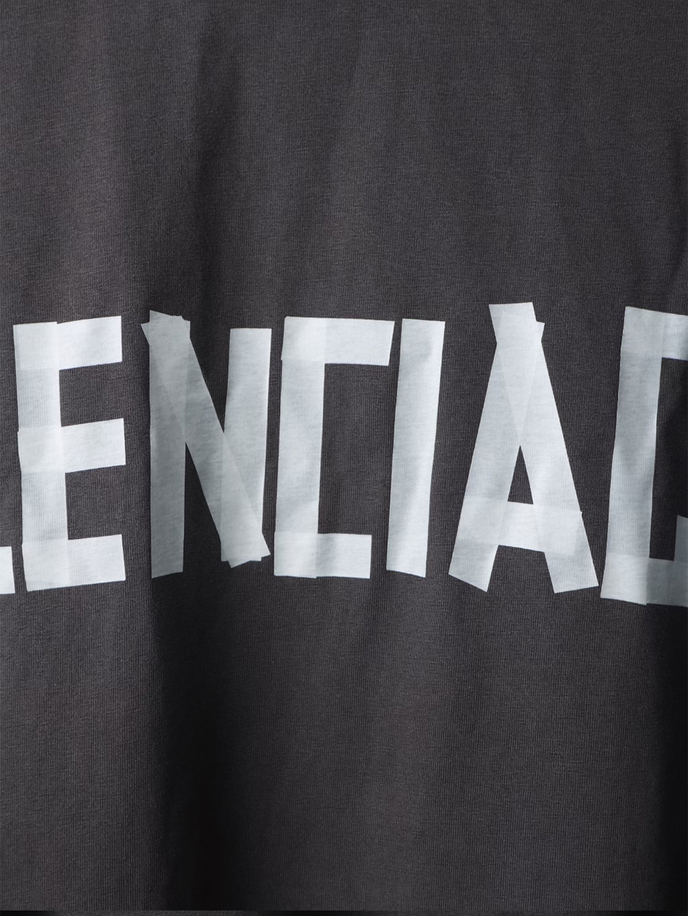 Item ID 8283 Balenc1aga- Paris -2025ss- Textured paper short sleeves - Paris white