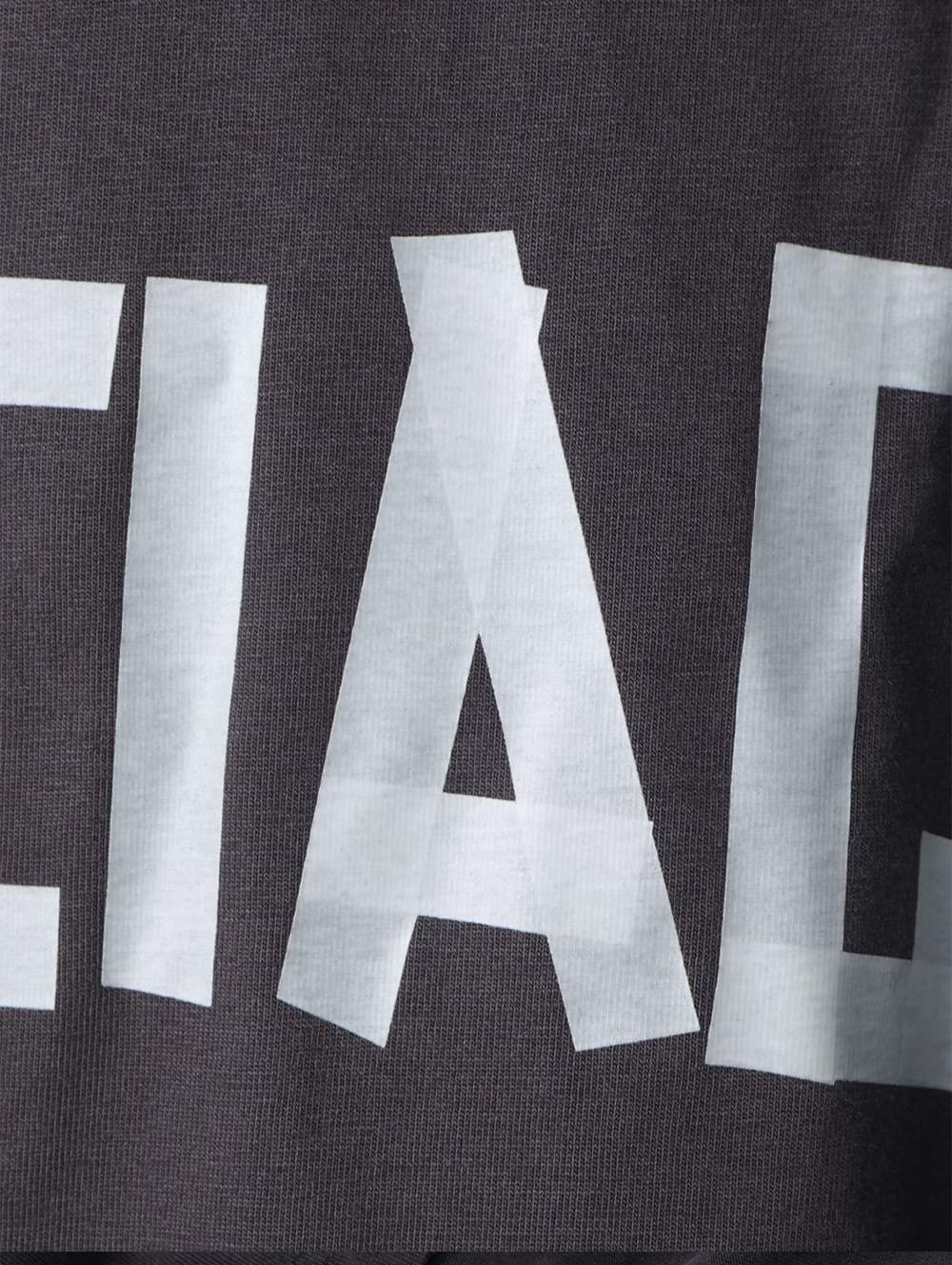 Item ID 8283 Balenc1aga- Paris -2025ss- Textured paper short sleeves - Paris white