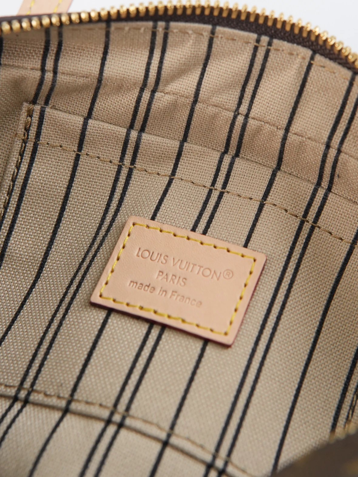 Item ID 8481 HANG-ON- retro classic -Monogram coated canvas - bowling bag handbag -