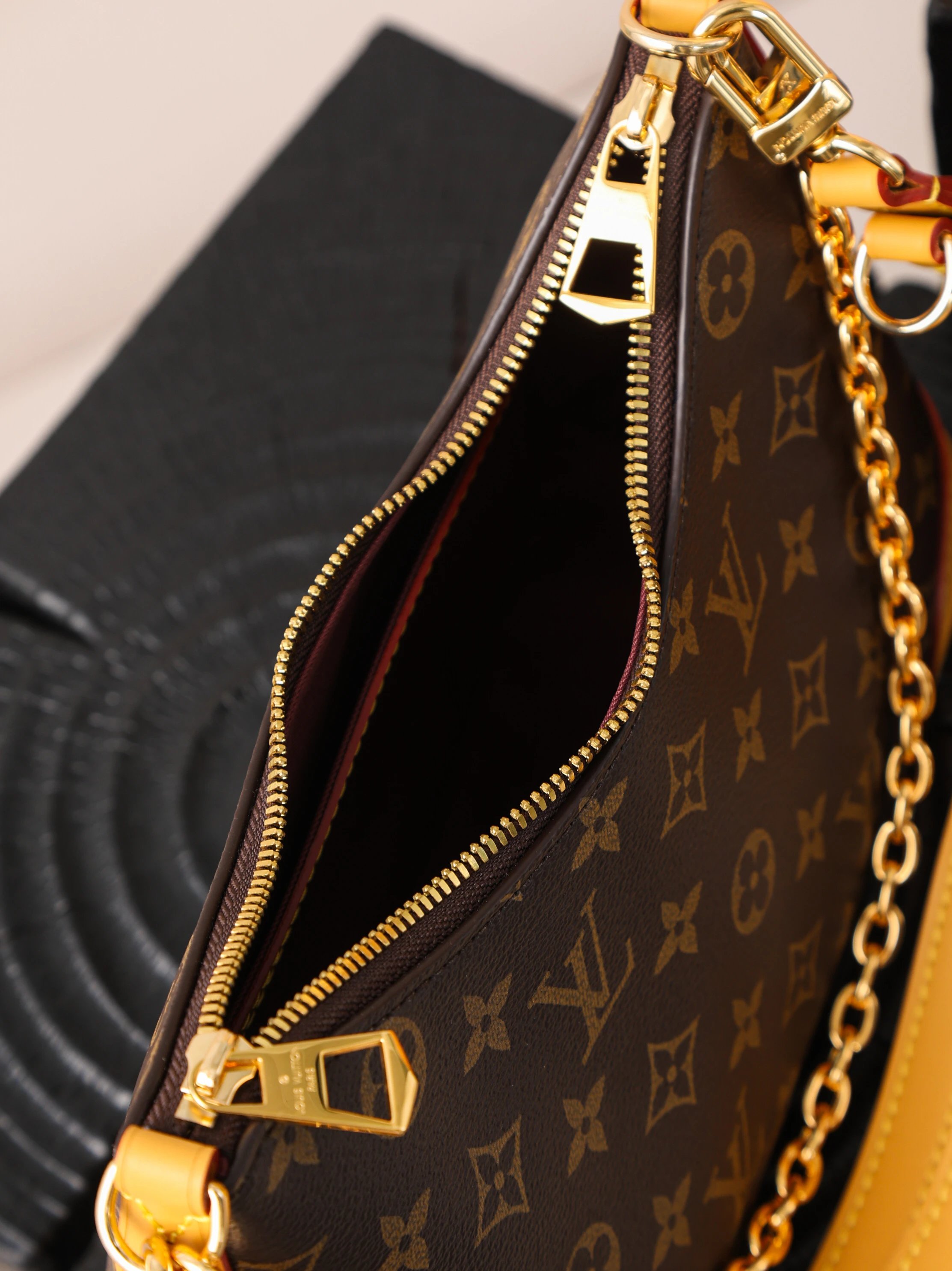 Item ID 8484 Haute Couture -2021ss - Classic Old Flower Series - Bull Horn Shoulder