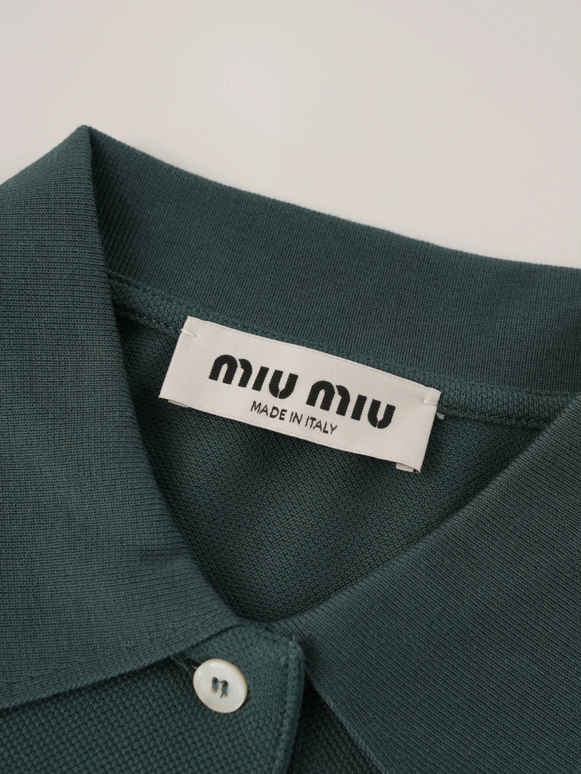 Item ID 8185 M1UM1U Miu Miu Summer Series -50 Long-staple cotton pique POLO- green