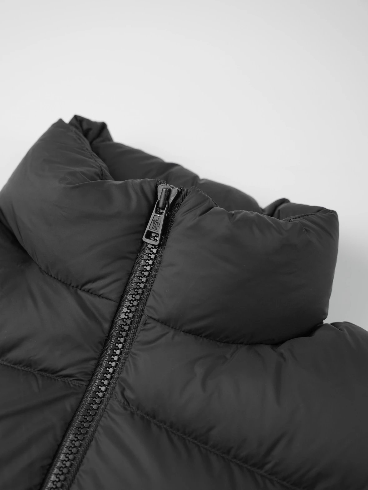 Item ID 8094 -Citala Series - _90 White Goose Down_ - Fort Down Jacket - Logo Patch