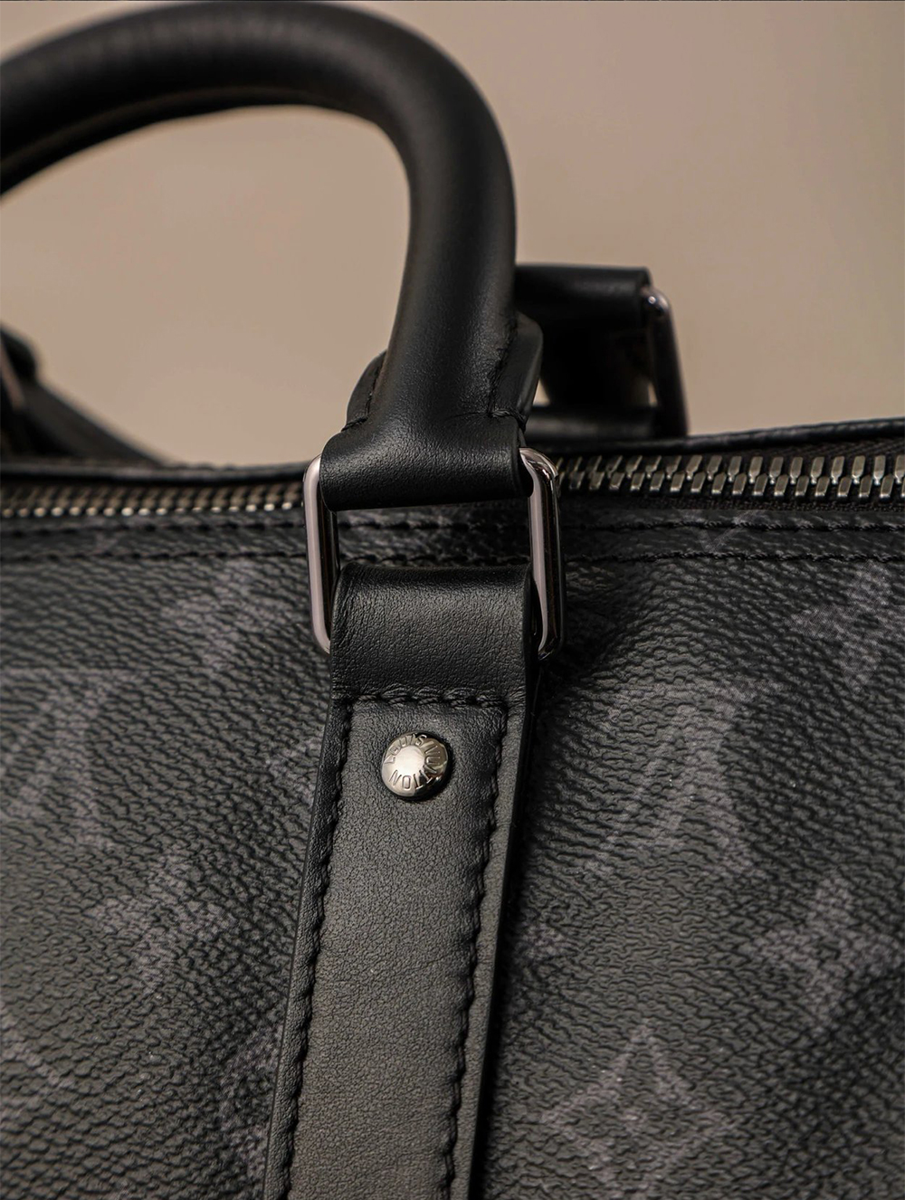 Item ID 8427 Advanced Customization - Kepall-35- Large Camera Bag - Head Leather -