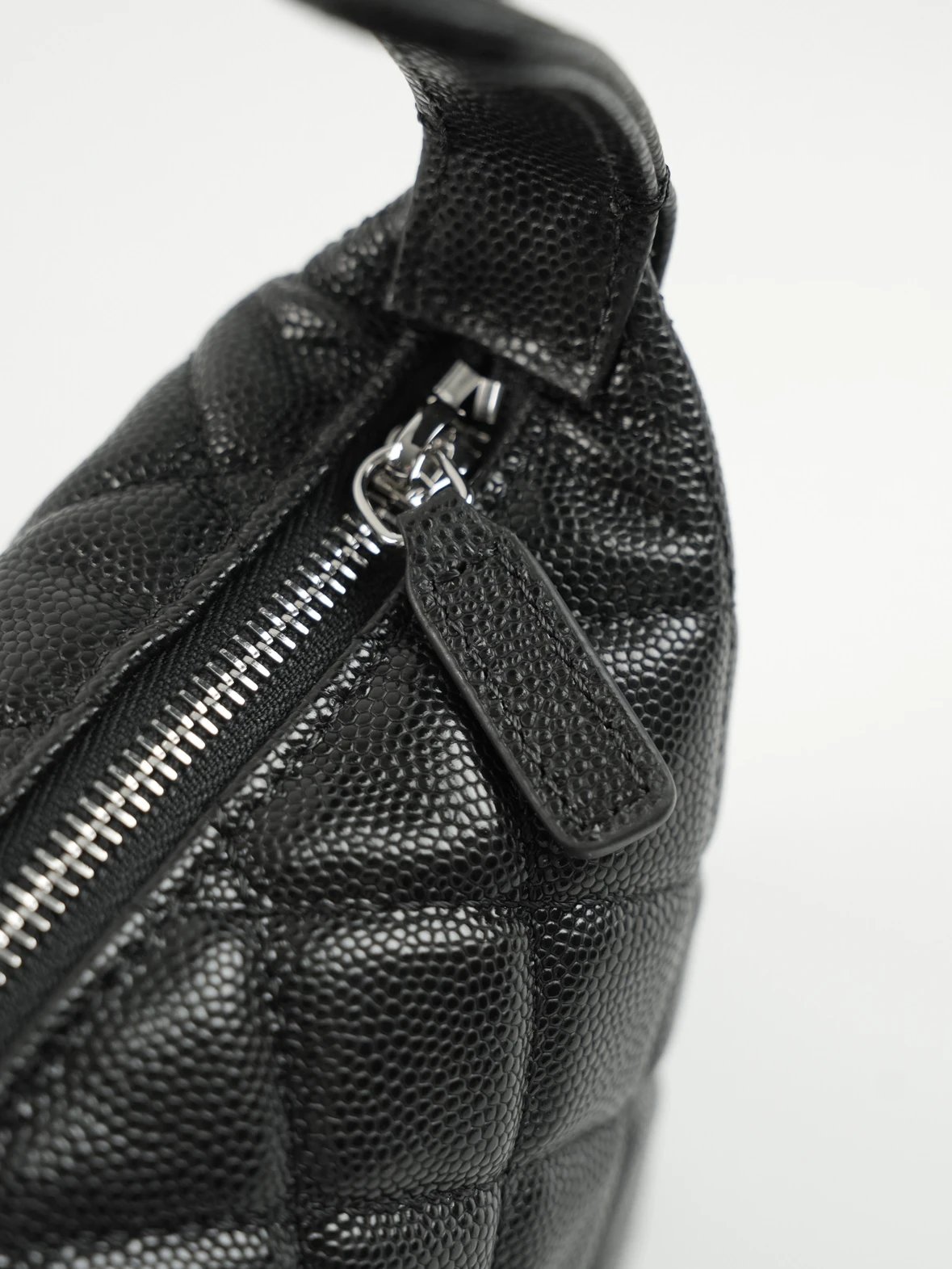 Item ID 8459 CHANE1-25B Star Lunch Box Series _High end Hardware_ - _Imported calf