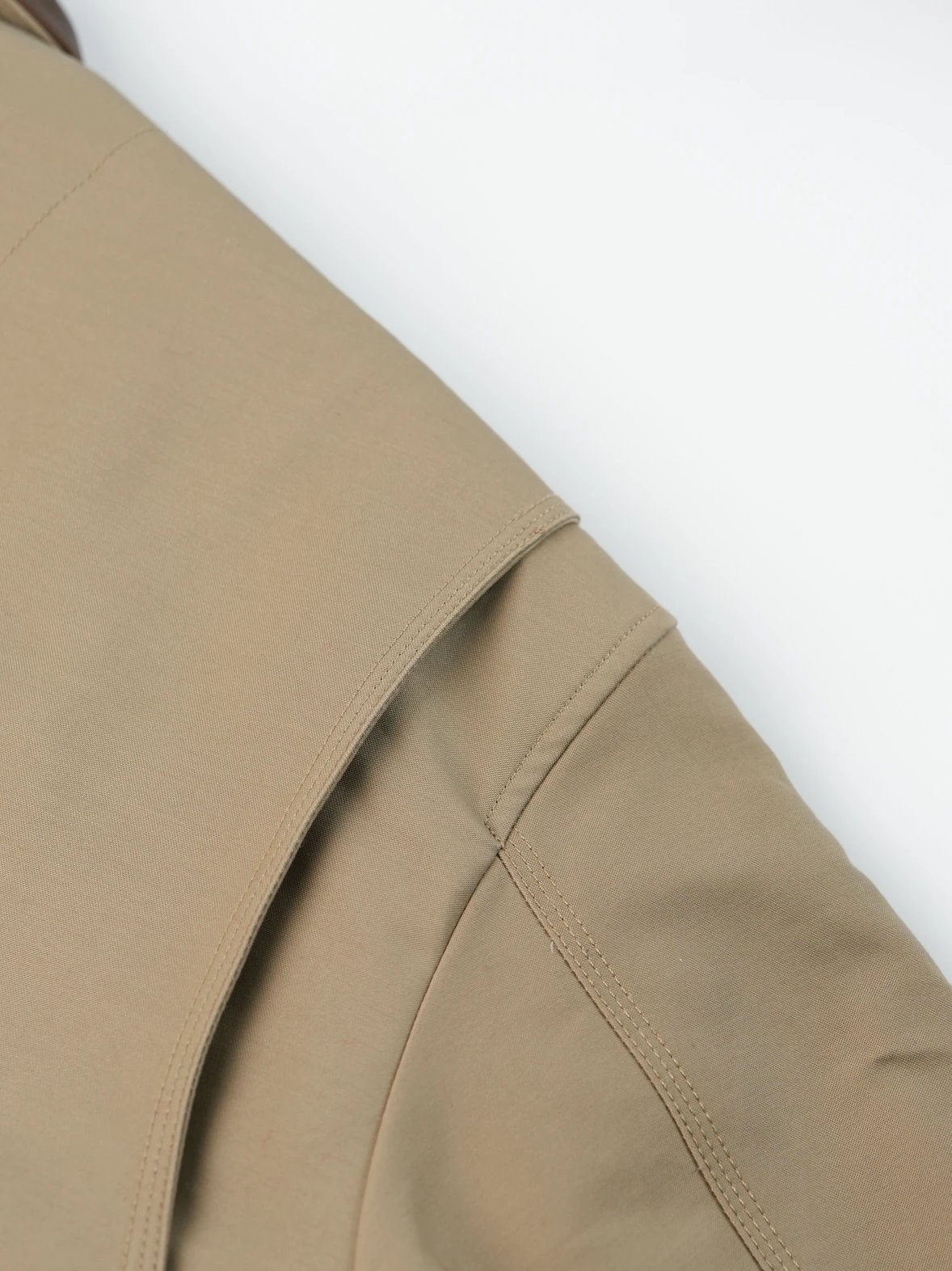 Item ID 8008 Acne-“ Leather collar ”SS25 Solid color pocket zipper snap button jack