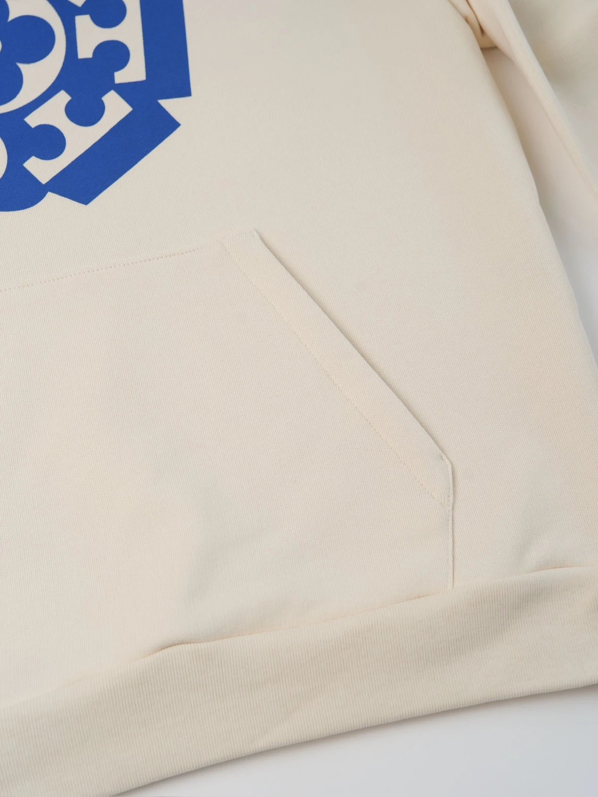 Item ID 8150 Nigo Joint model “ Film version ”FW25 letter print sweatshirt - Off-wh