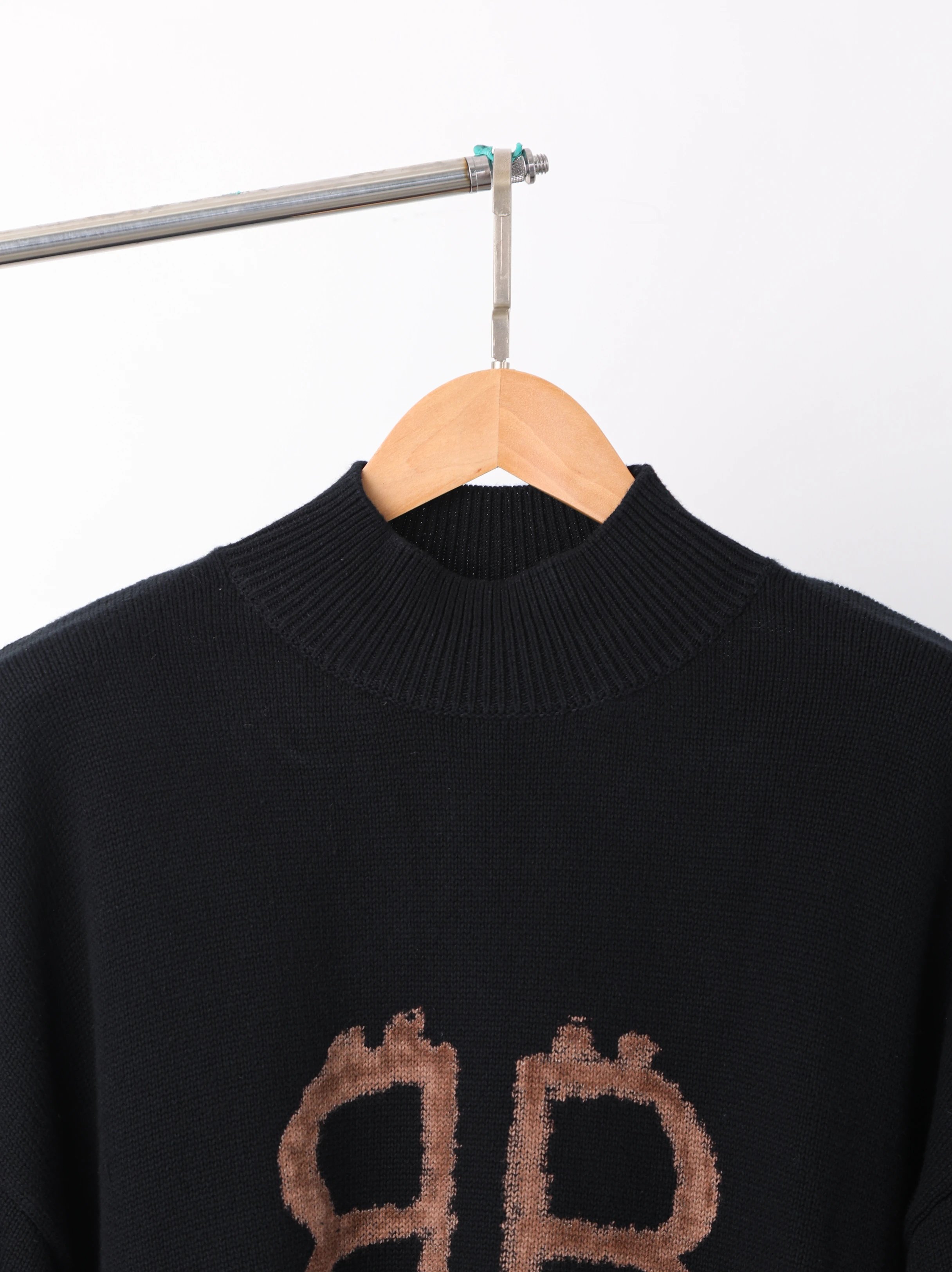 Item ID 8250 Balenci@ga- Paris -2024ss- Mud dyed double B printed sweater - turtlen