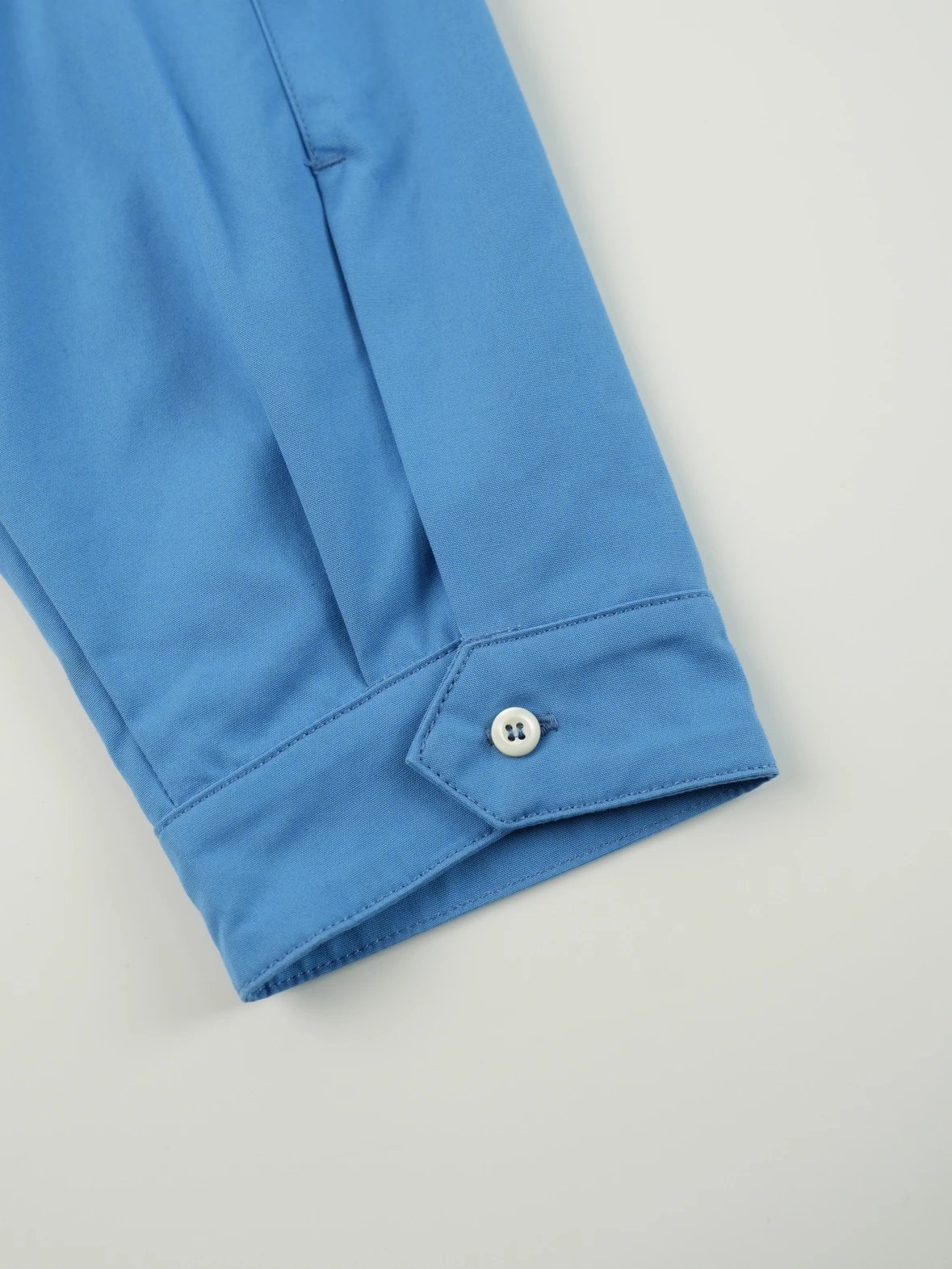 Item ID 8034 M1U-M1U Miu - SS25- _32 piece double stranded silk fabric_ summer coll