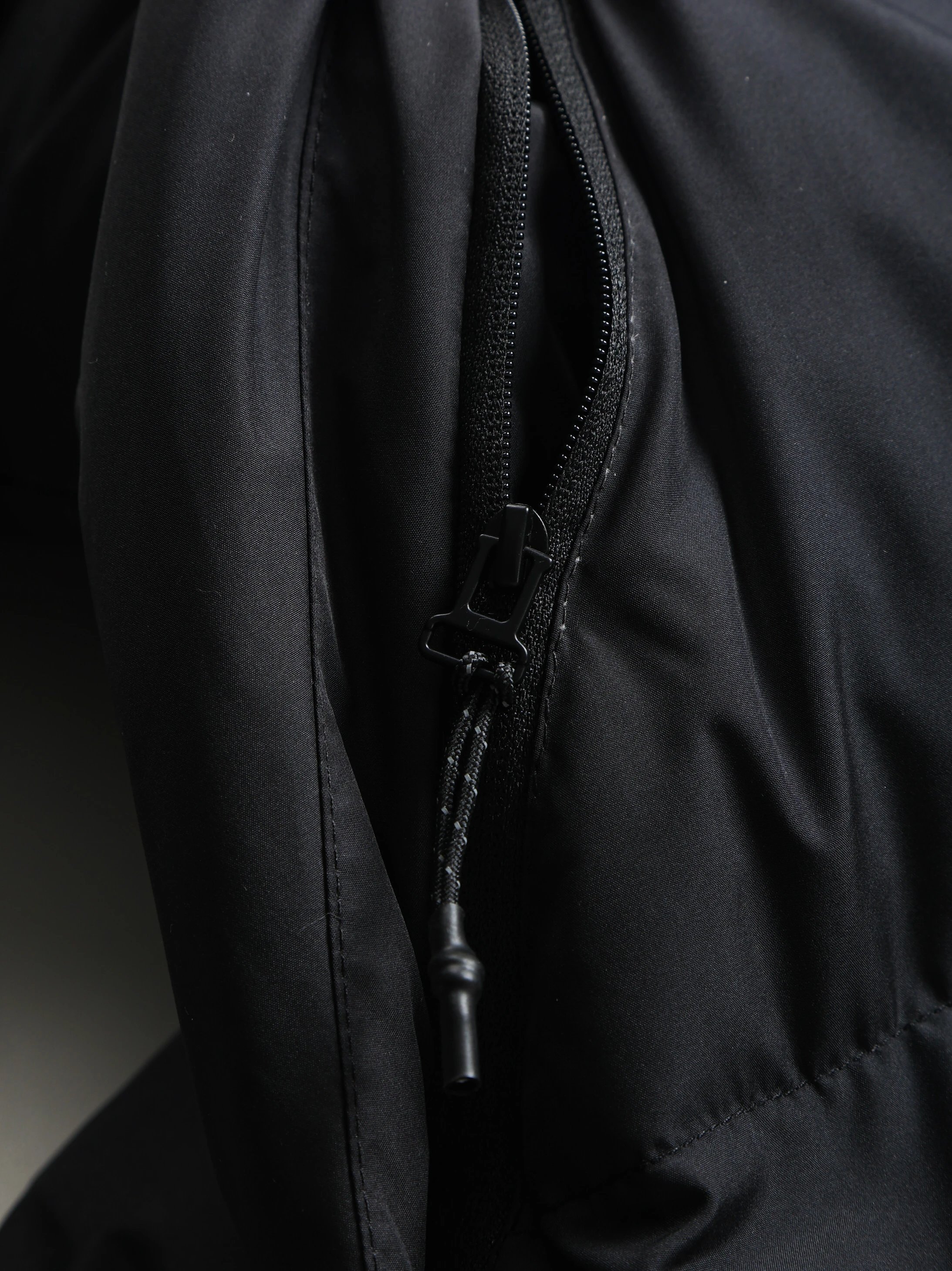 Item ID 8100 Adid@s- Adi -2022ss-3st-Long-coat down jacket -70 Down content - White