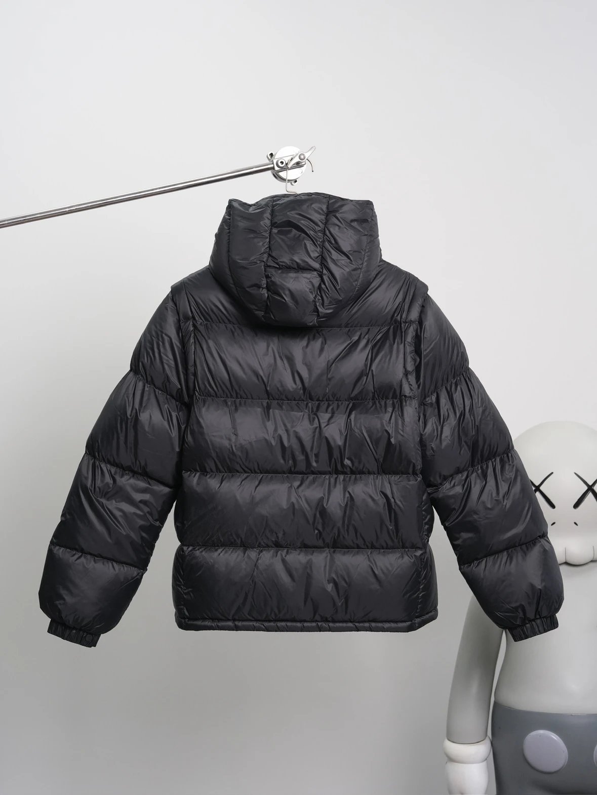 Item ID 8095 -Cyclone series - 2-in-1 detachable design goose down jacket “90 white