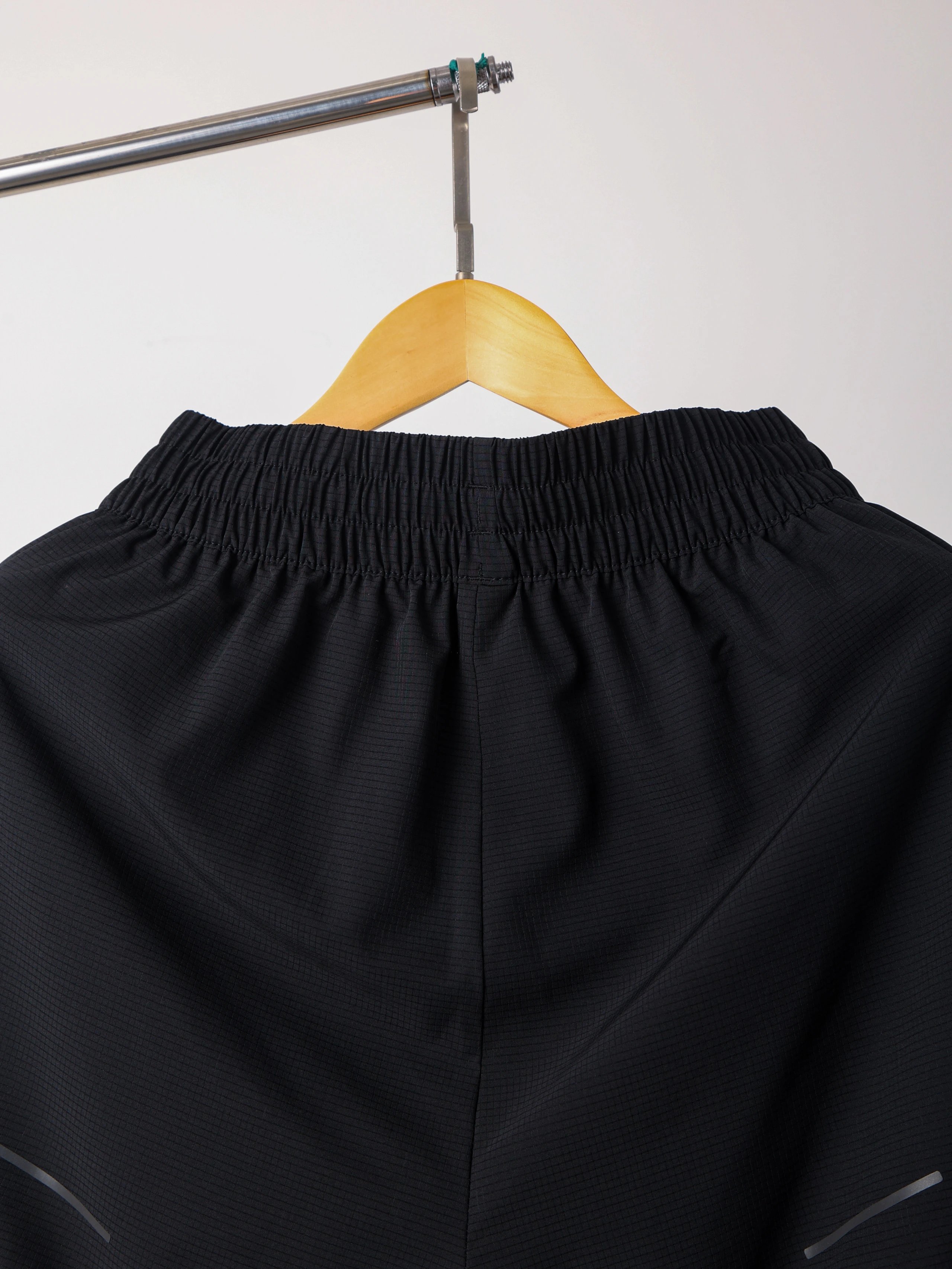 Item ID 8235 Fear-of-God-FOG-x-Adid@s-Athletics- Co branded series sports shorts -