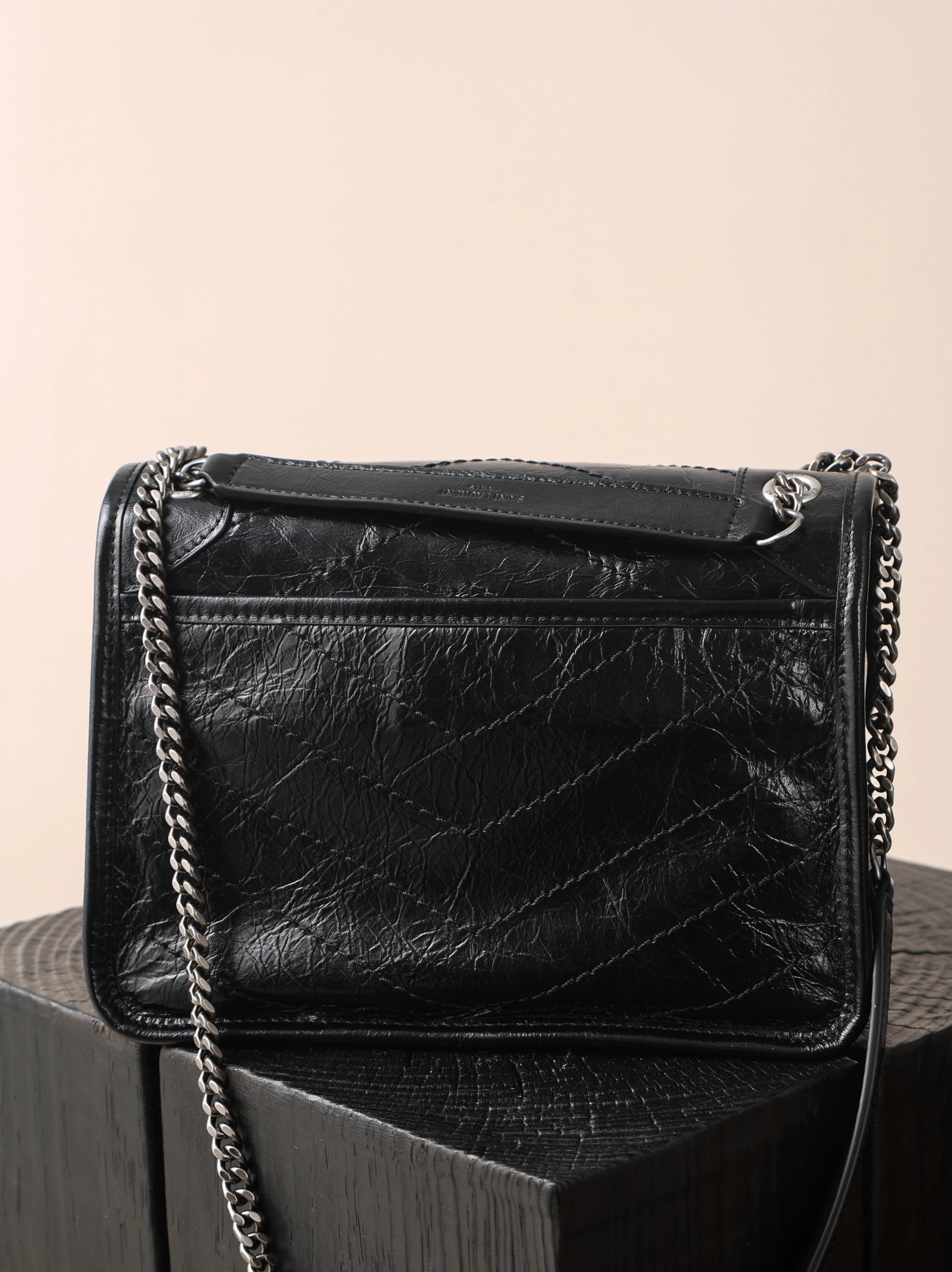 Item ID 8515 Yevs-SL-YS1- Classic -NIKI- flip chain bag - Silver chain black label