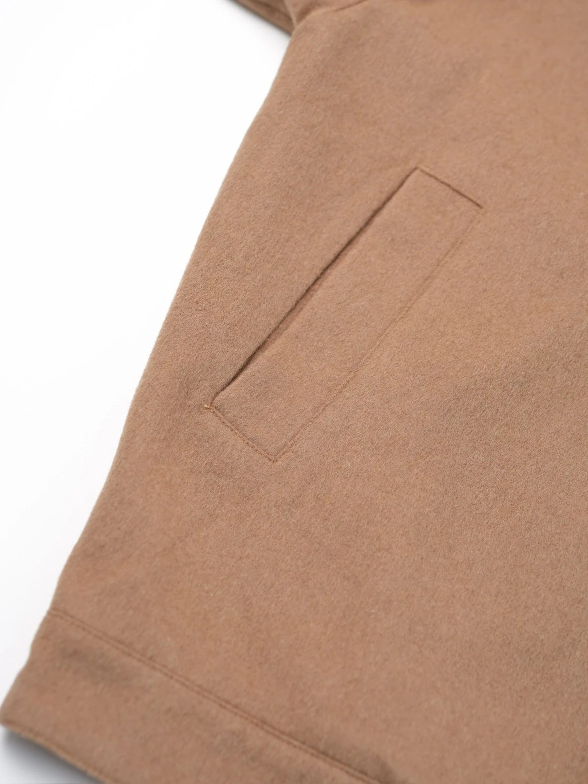 Item ID 8038 M1UM1U Miu Miu _silk lining_ _camel hair mixed yarn_ zipper opening an