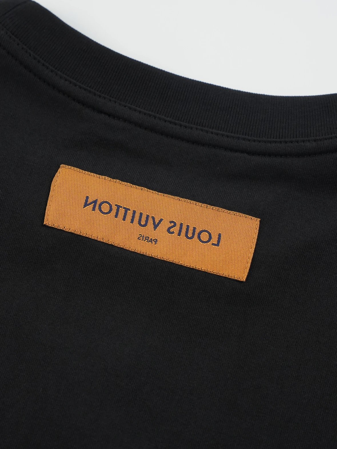 Item ID 8180 Embossed crew neck “32 Count combed long staple cotton smooth ”logo lo