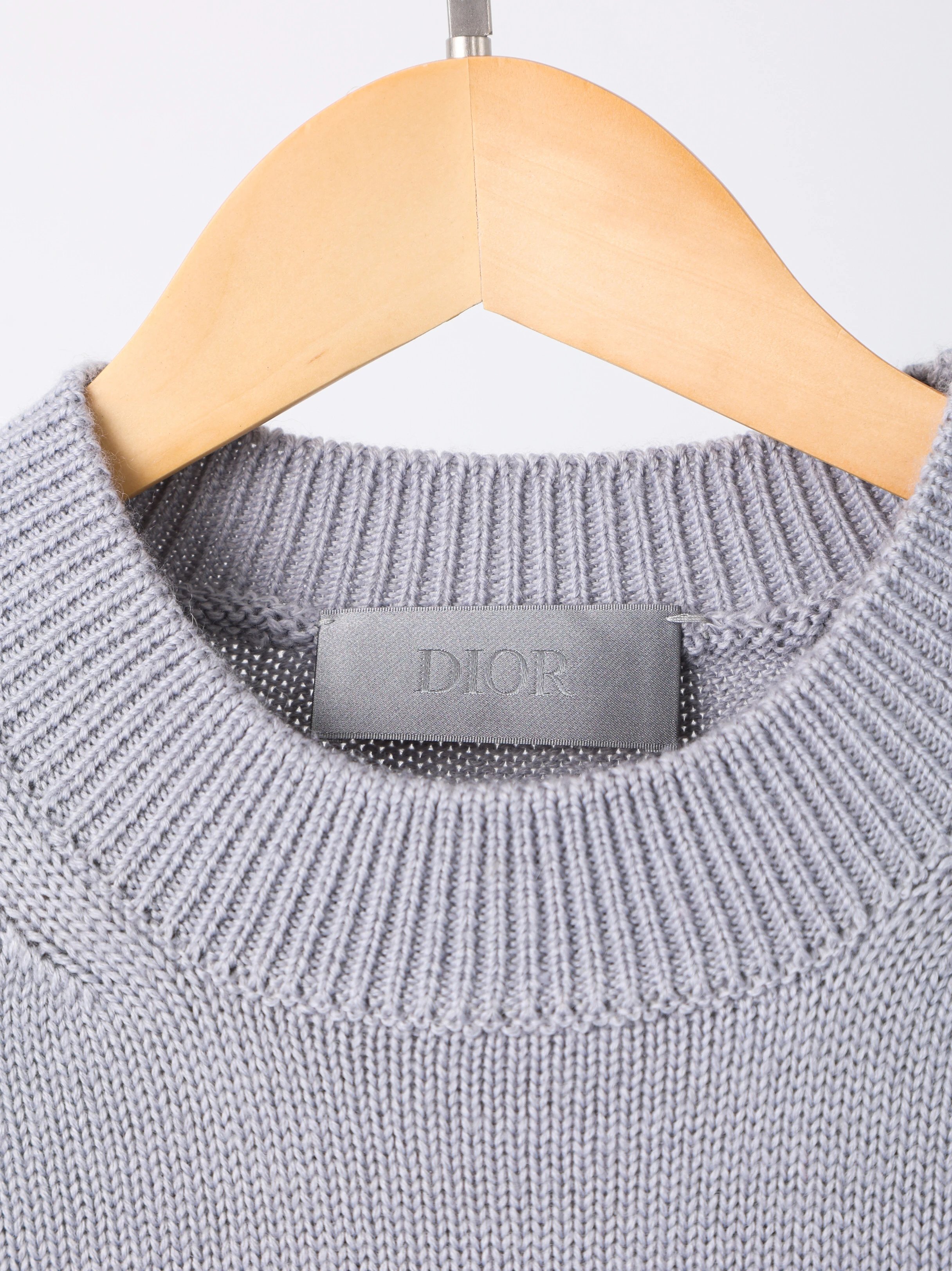 Item ID 8256 D10R-D Home -2024SS Wool Alpaca Wool Blended Round Neck Sweater - Stri