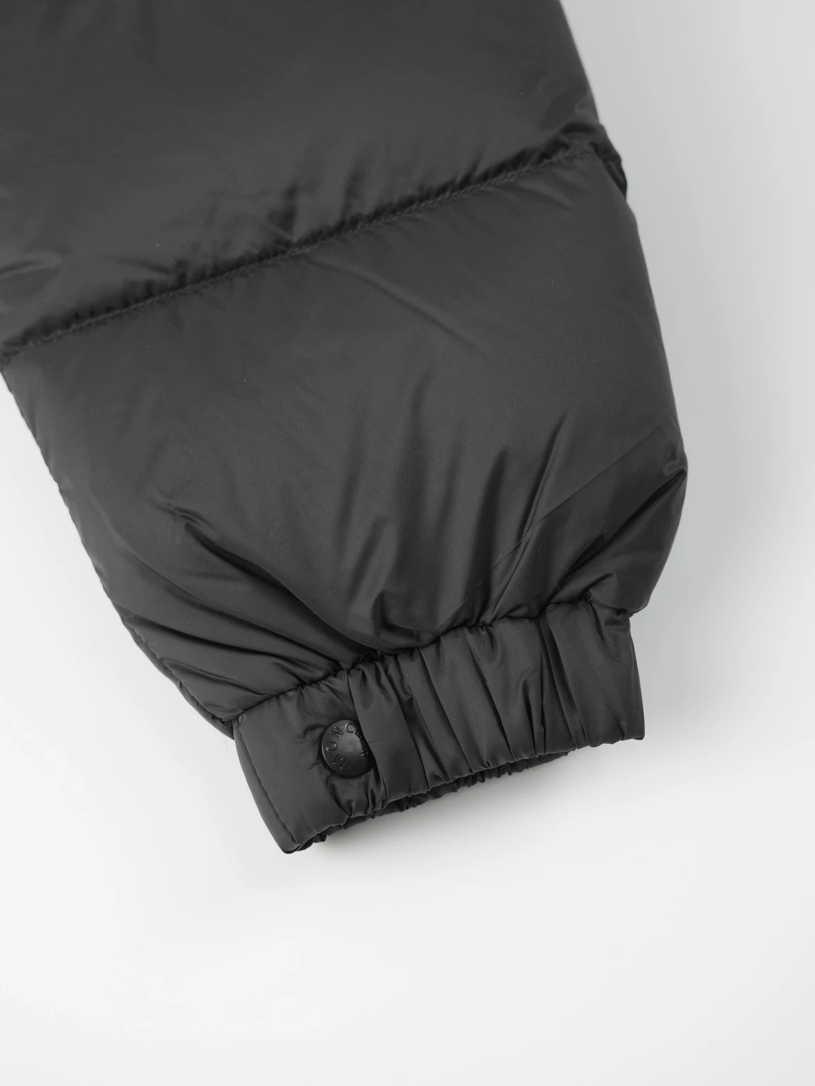 Item ID 8094 -Citala Series - _90 White Goose Down_ - Fort Down Jacket - Logo Patch