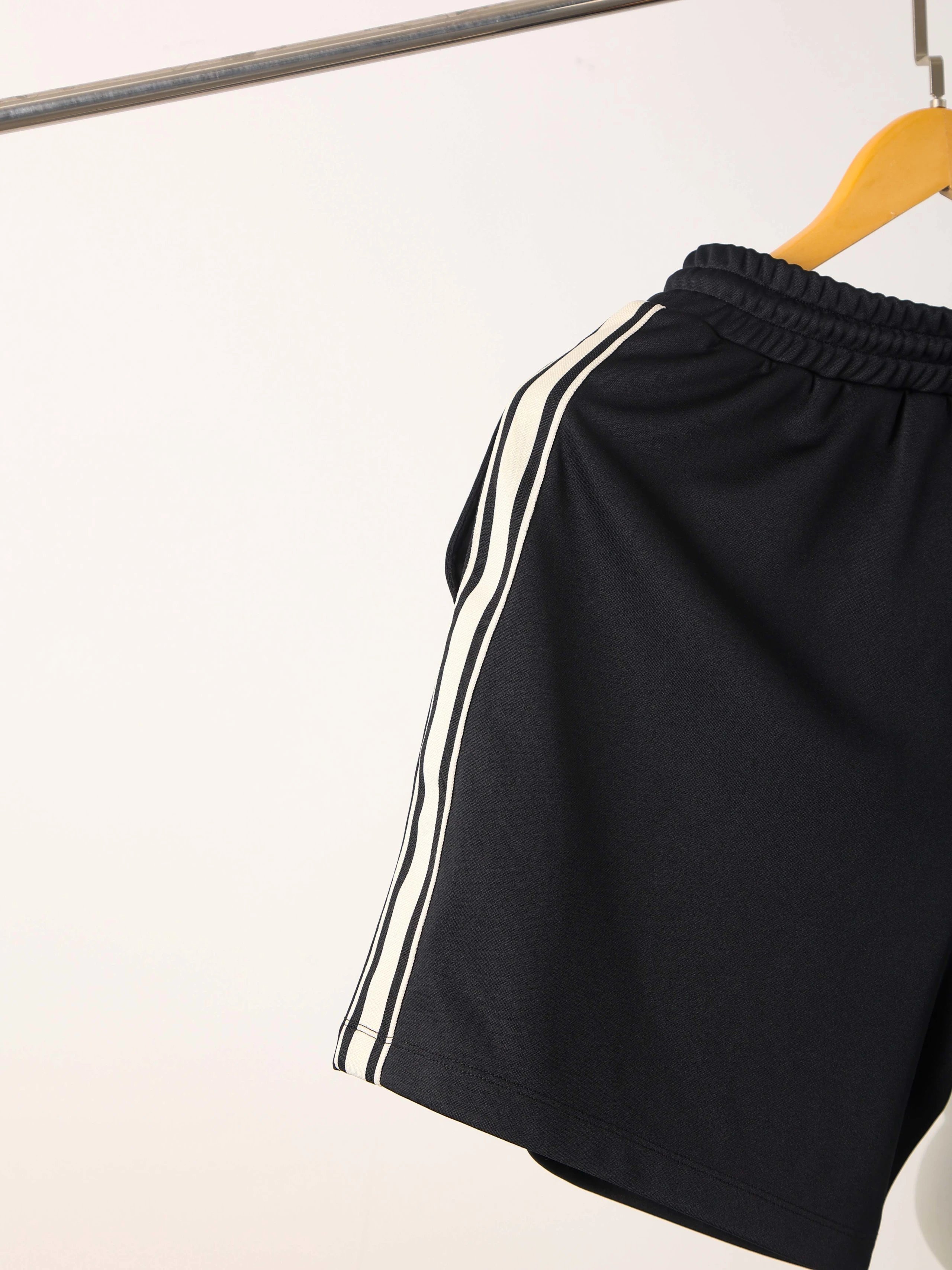 Item ID 8234 CEL1NE-Celin-2022ss-Side woven shorts - Customized 100% high-density p