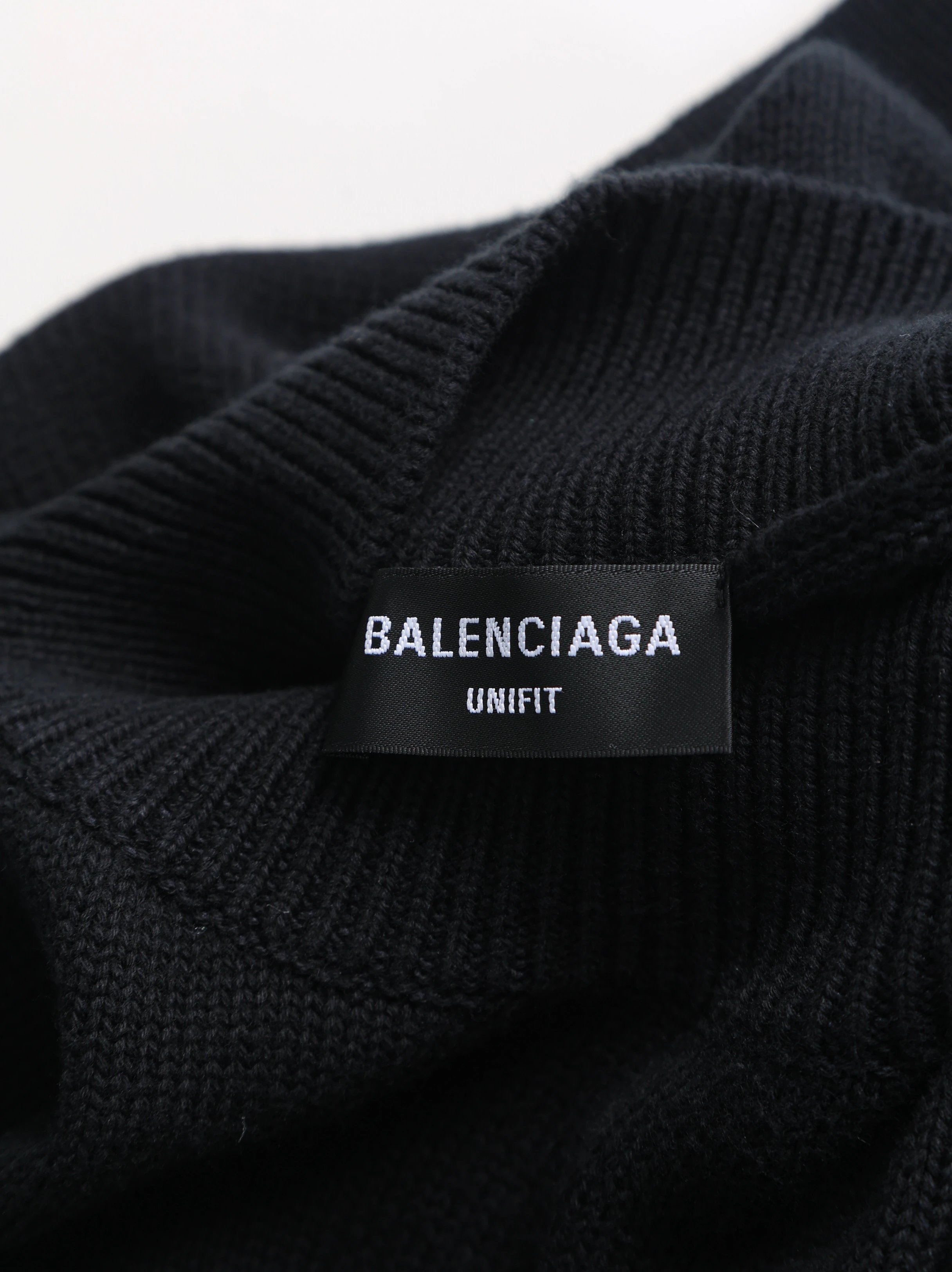 Item ID 8250 Balenci@ga- Paris -2024ss- Mud dyed double B printed sweater - turtlen