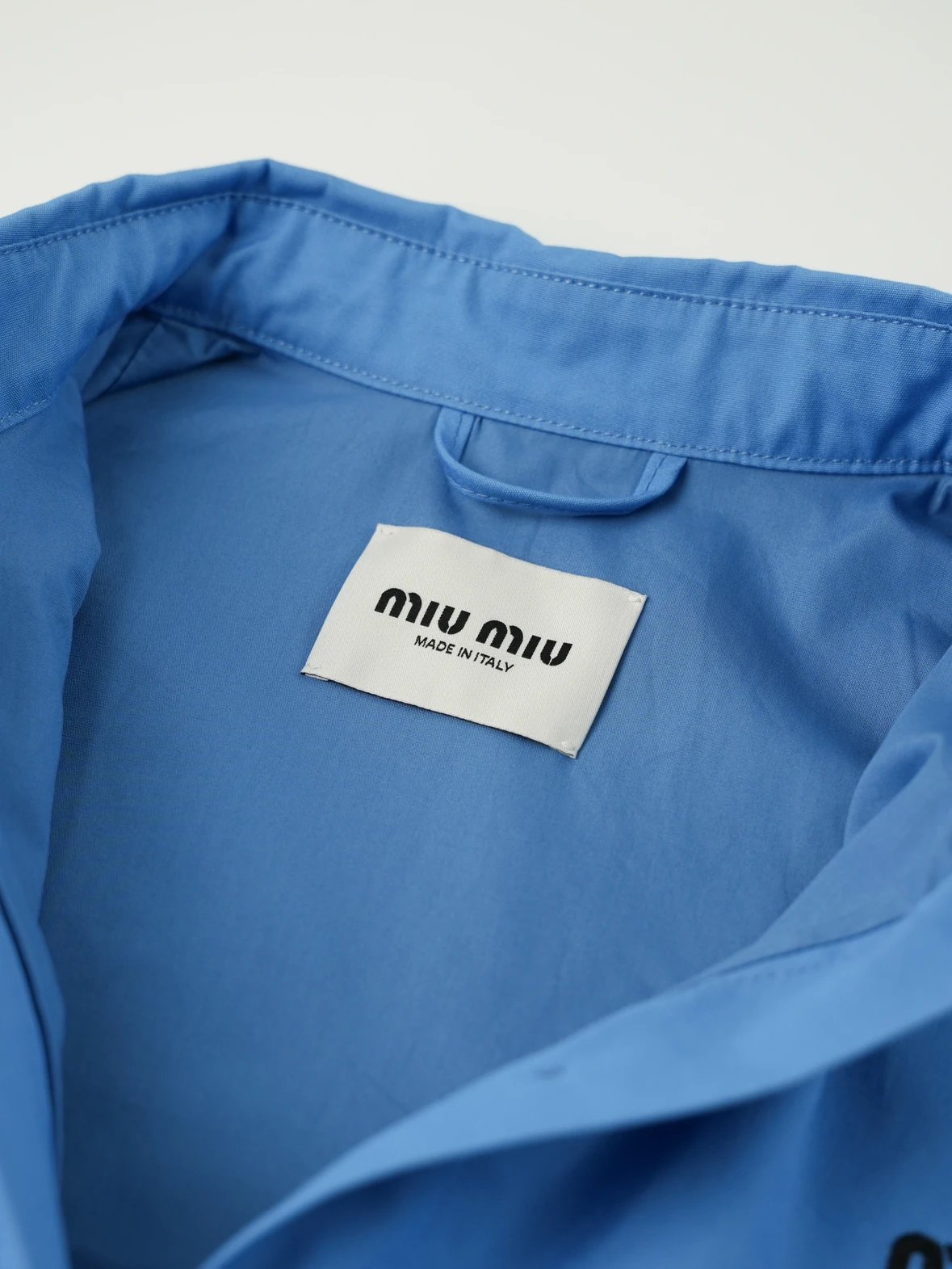 Item ID 8034 M1U-M1U Miu - SS25- _32 piece double stranded silk fabric_ summer coll