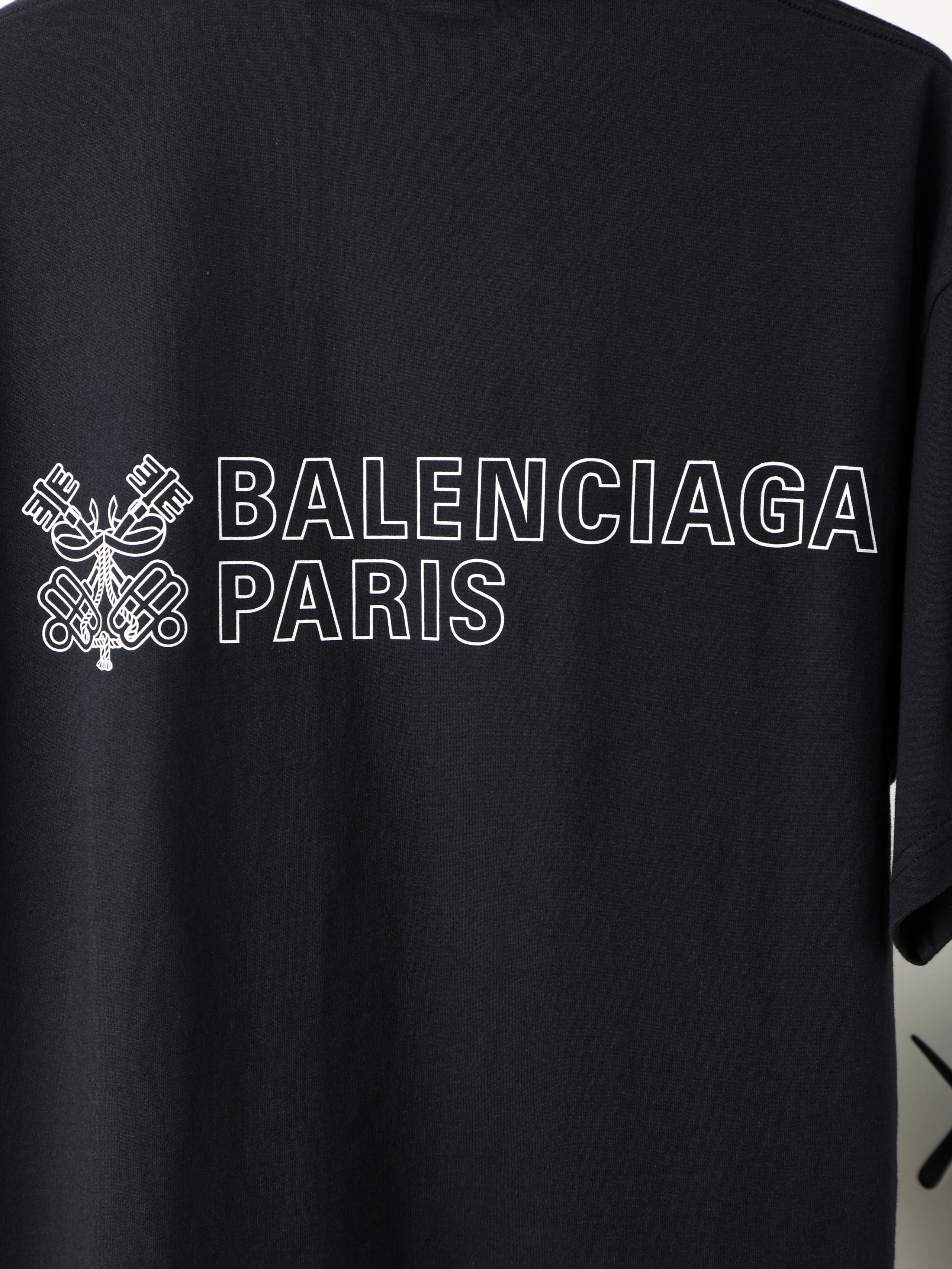 Item ID 8289 Balenci@ga- Paris-2025s - Double Keychain Compass Printed Short Sleeve