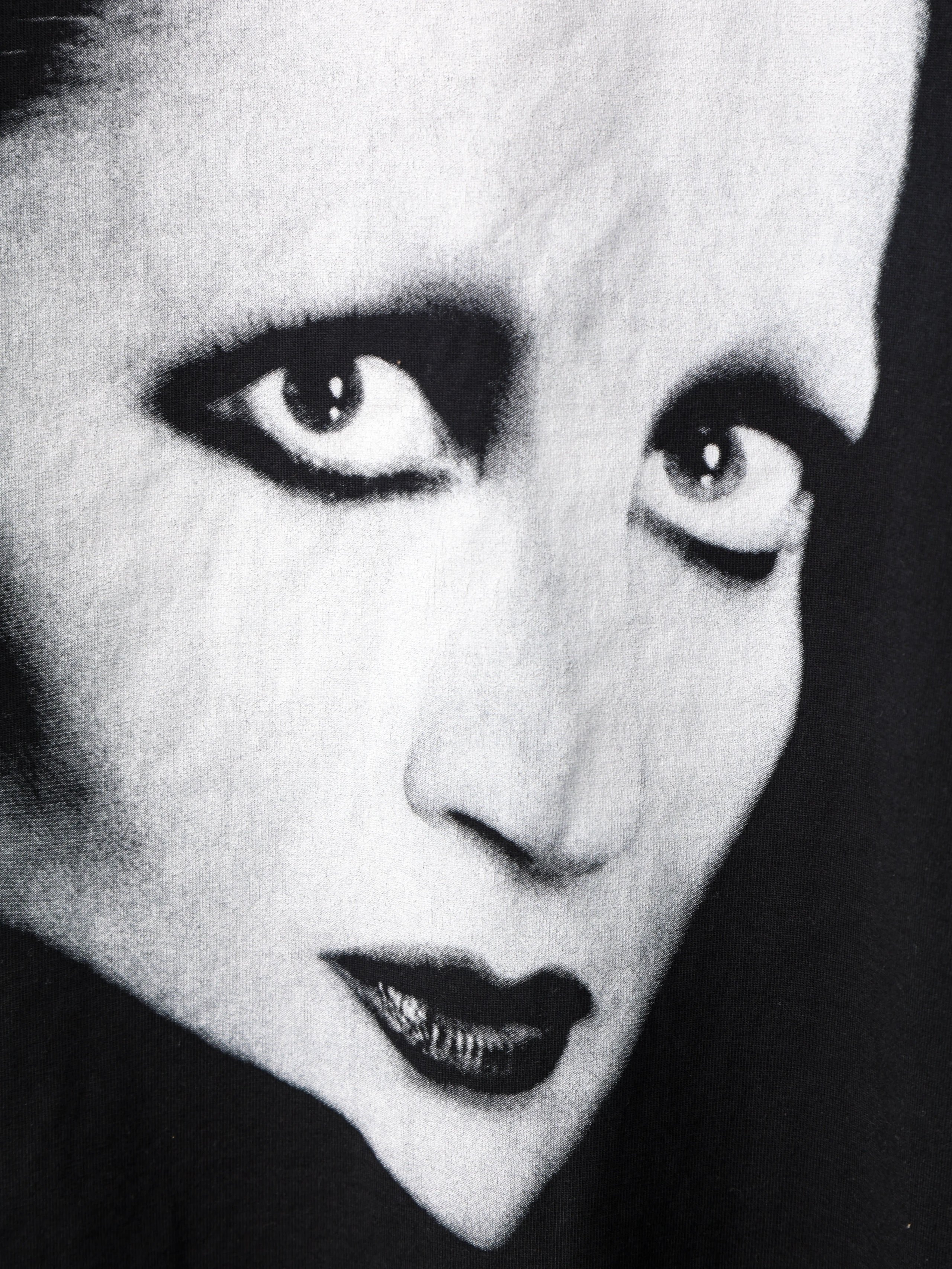 Item ID 8290 Balenci@ga- Paris-2025s - Music Collaboration Series - Mina Co branded