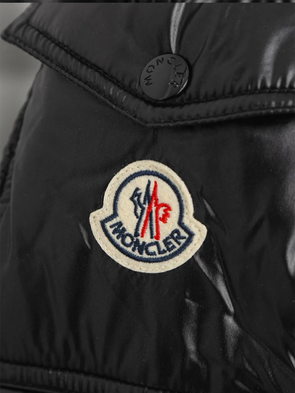 Item ID 8123 M0NCLER - Mound Mouth - Maya Maire Series -90 Velvet Making - Hooded B