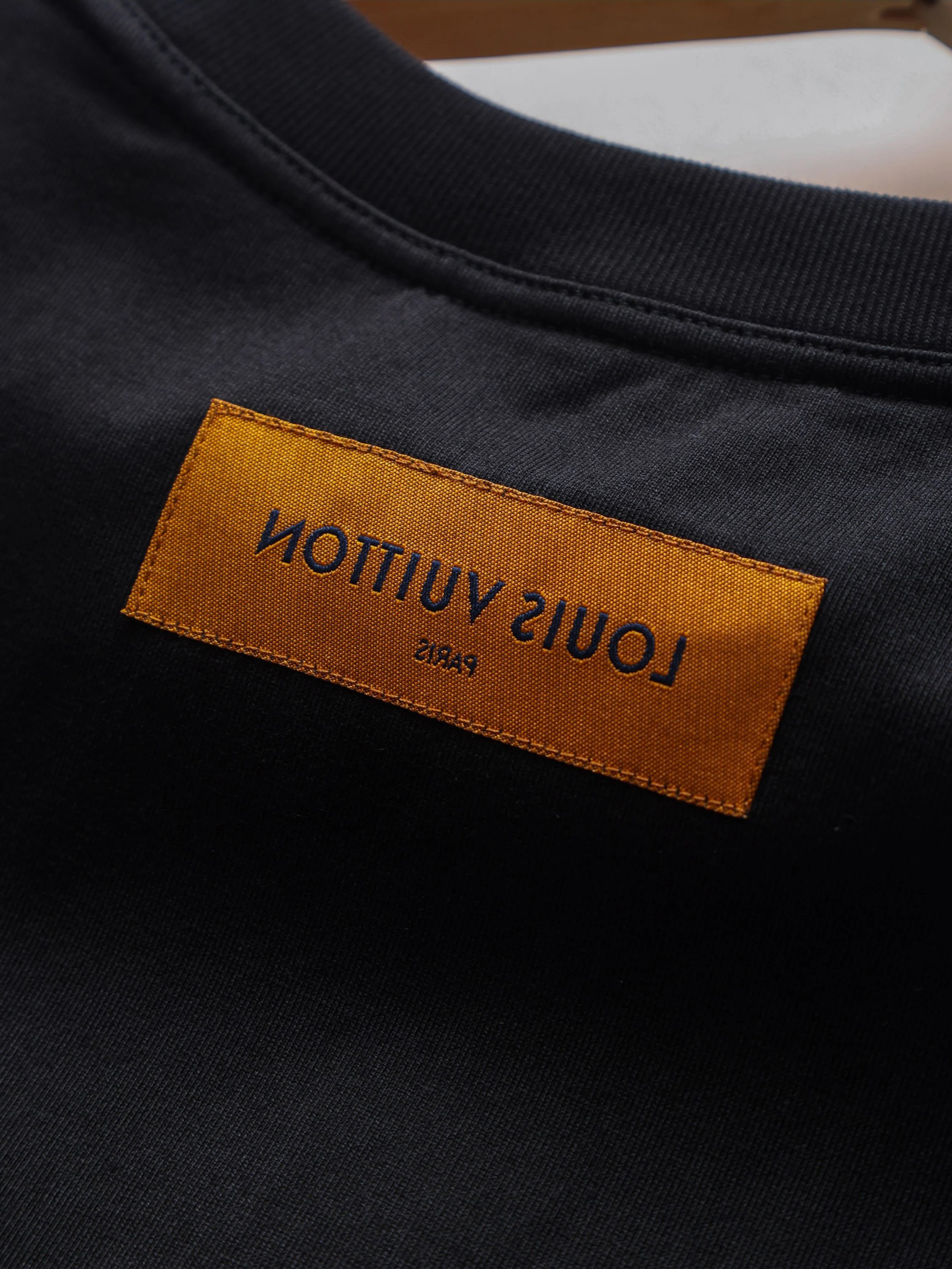 Item ID 8273 Advanced customization -2025ss- 3D embossed short sleeves -32 Double c