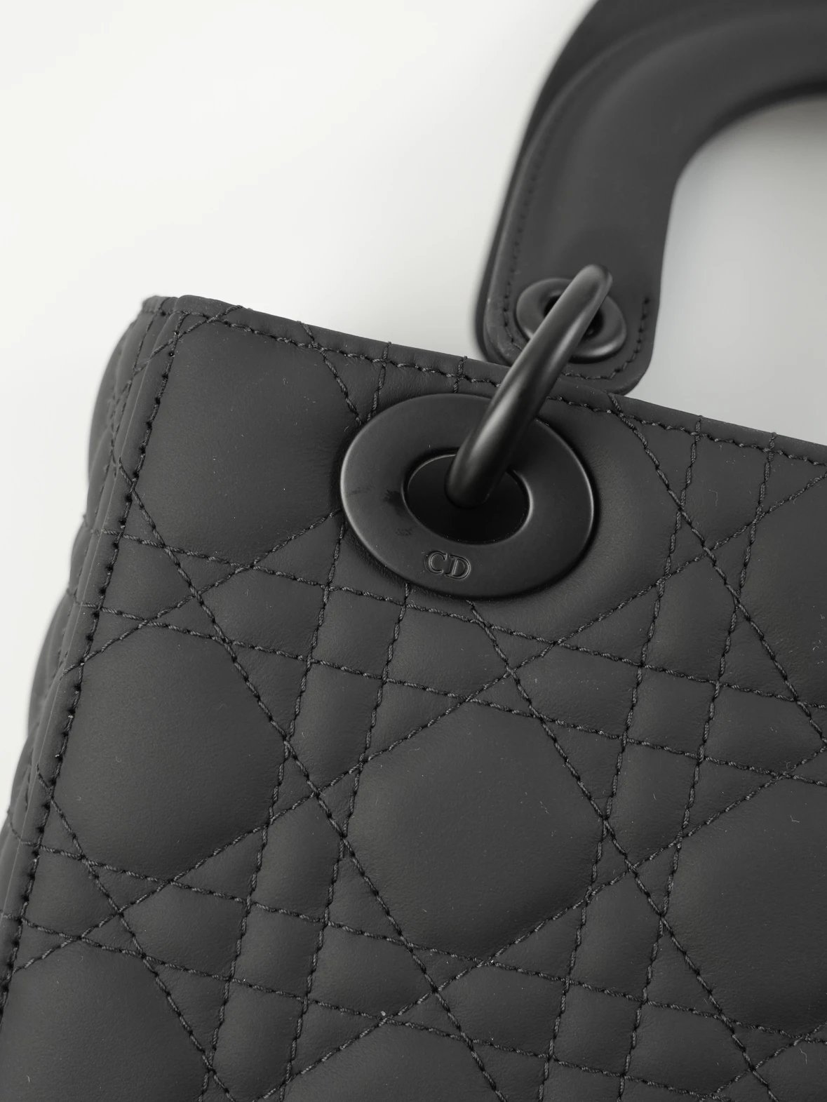Item ID 8420 -Lady-ABCD1or-“ Imported natural leather ” Detachable chain shoulder s