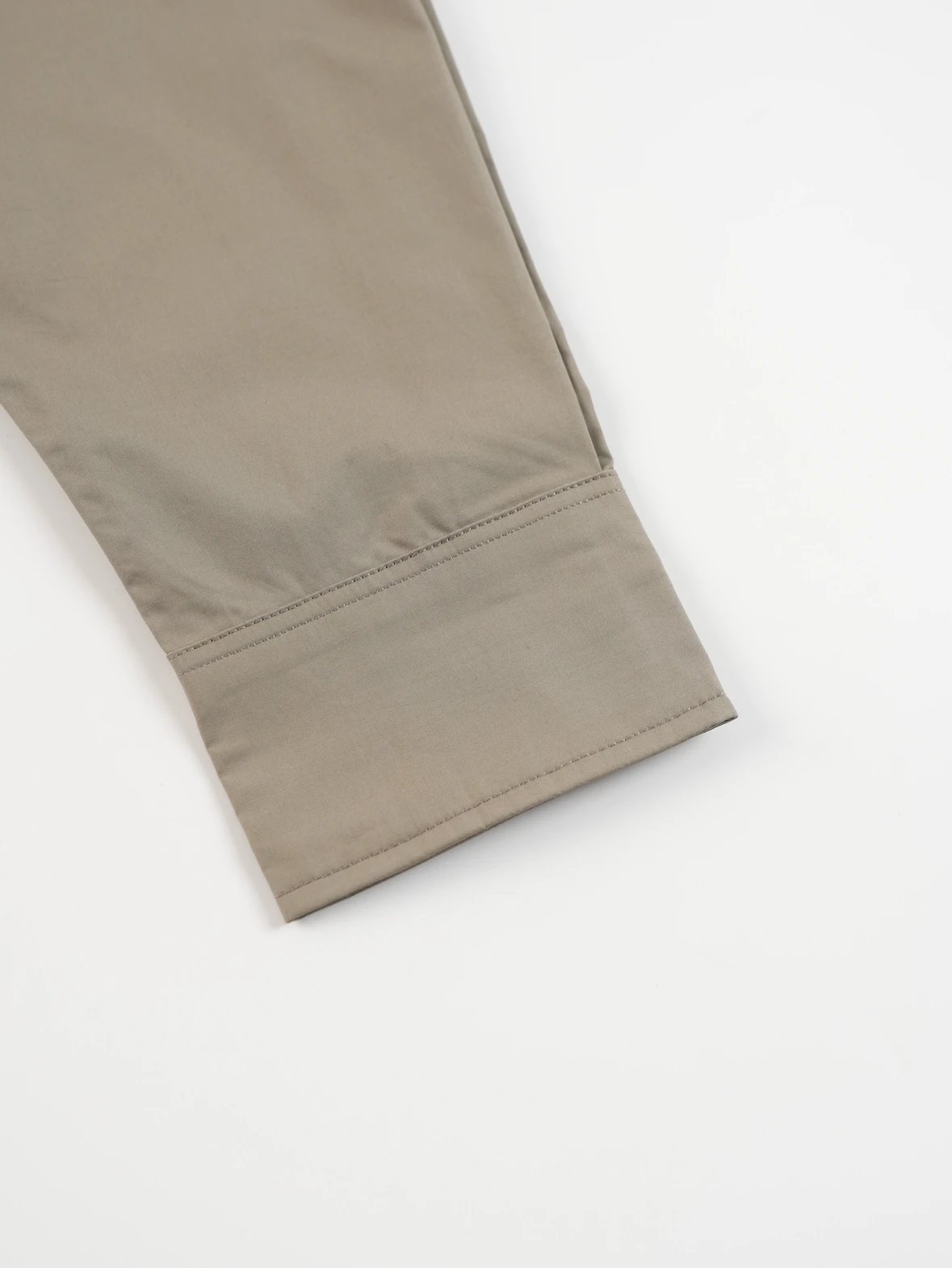 Item ID 8211 Ami-“40 Tencel imitation plain weave ” Solid color loose long sleeve s