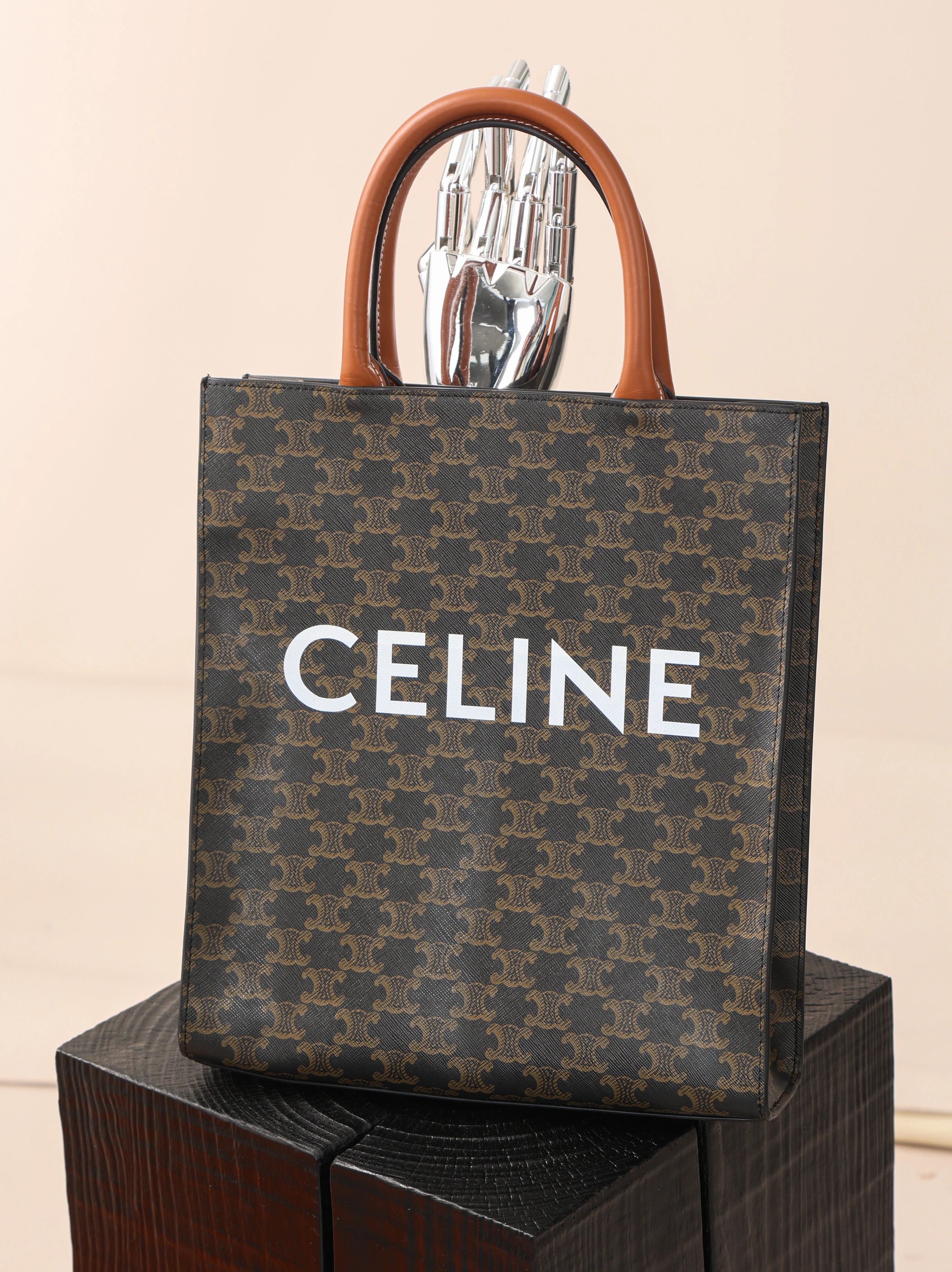 Item ID 8452 CEL1NE- Celine -2020ss- Classic -Cabas-Tote-thriomphe- Classic all-ove