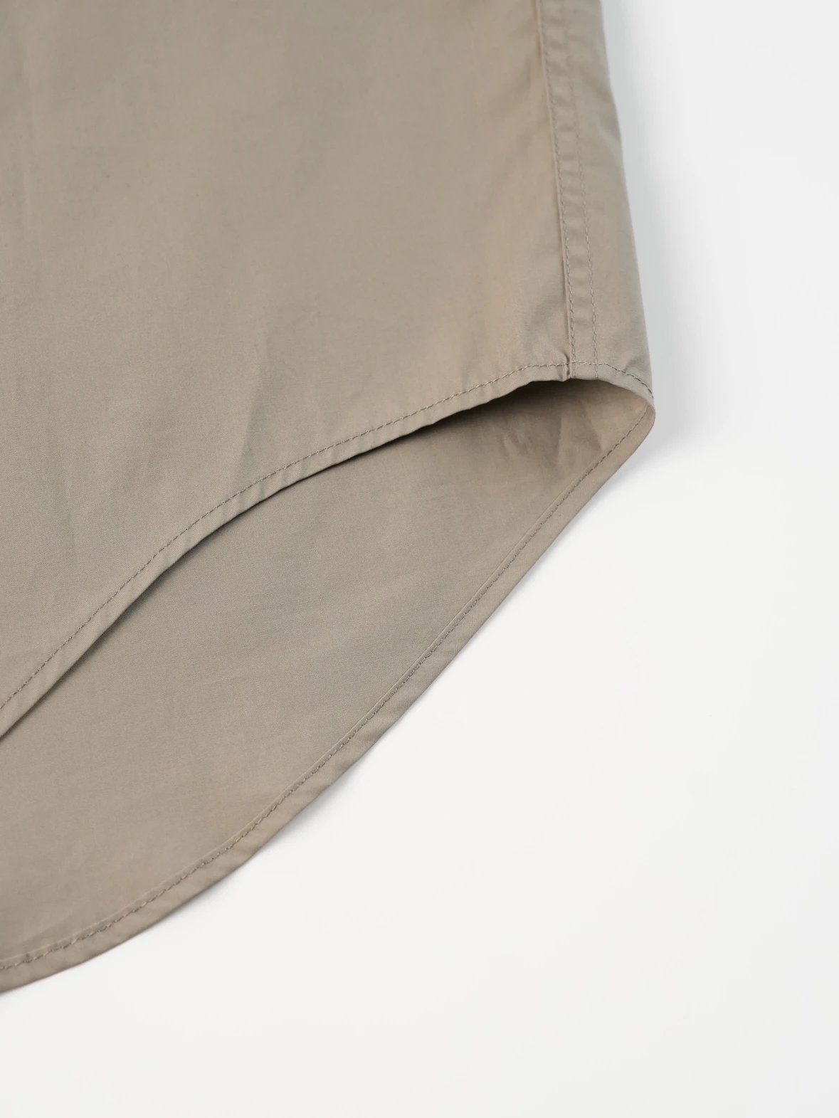 Item ID 8211 Ami-“40 Tencel imitation plain weave ” Solid color loose long sleeve s