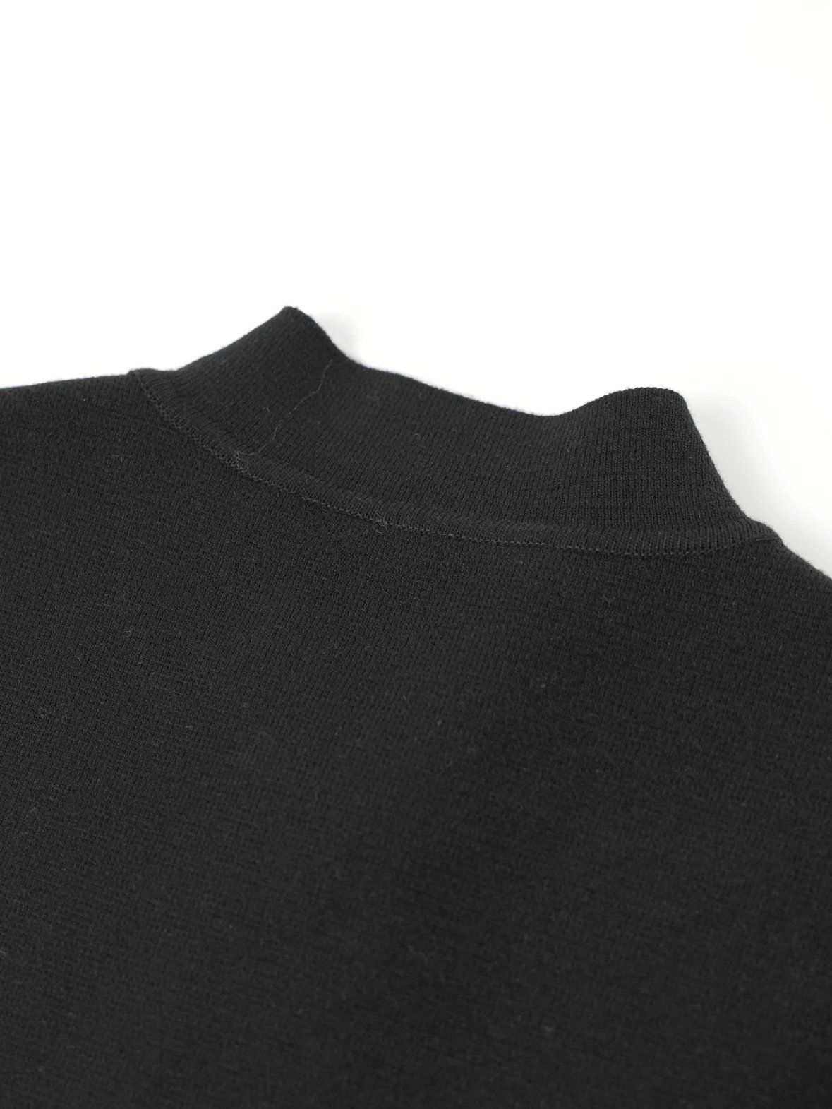 Item ID 8060 SS25 Spring Men's Collection _Exclusive Button_ _Refined Wool_ Knitted