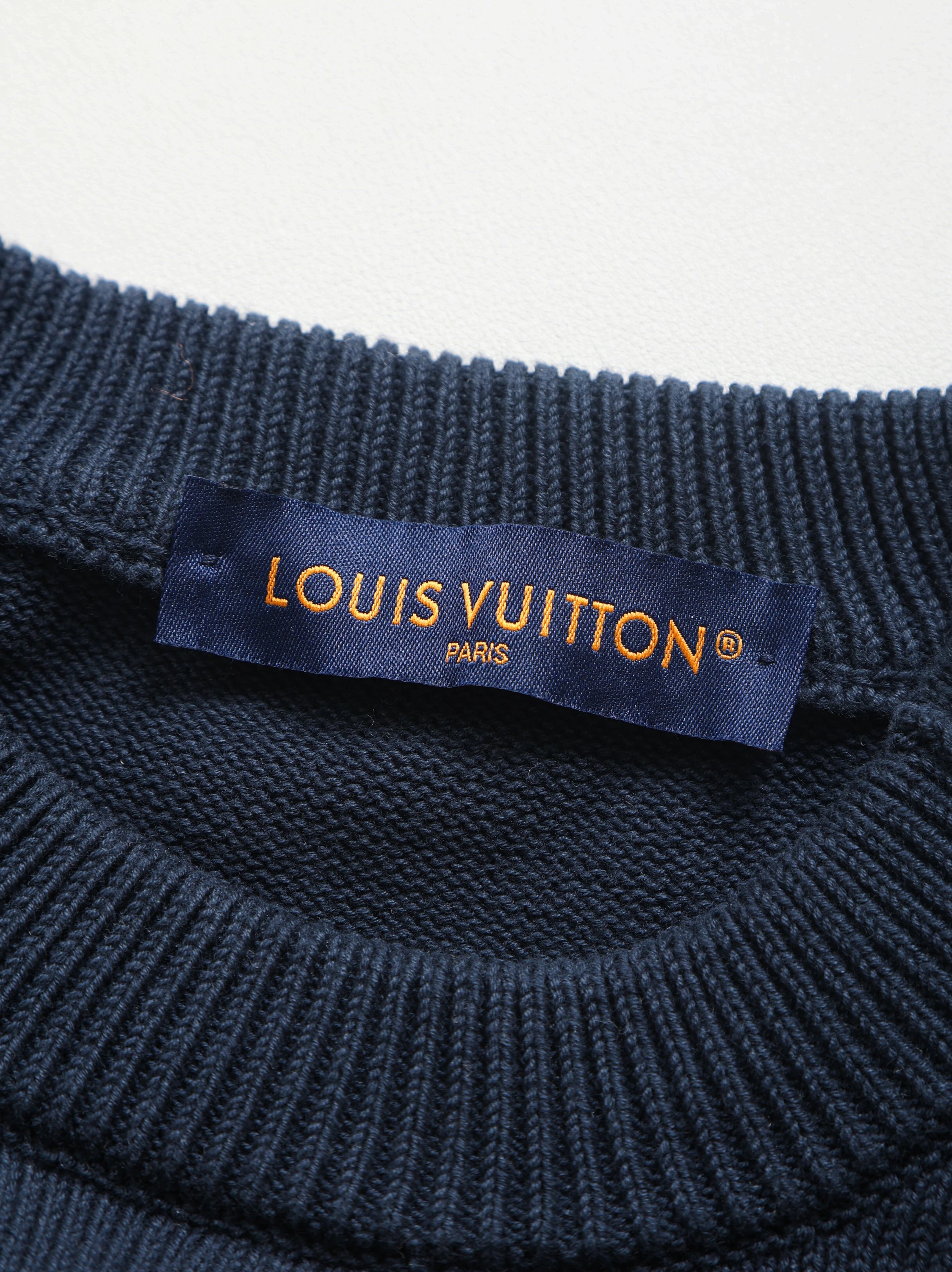 Item ID 8246 Advanced customization - Same style as Wang Jiaer - Navy conch embroid