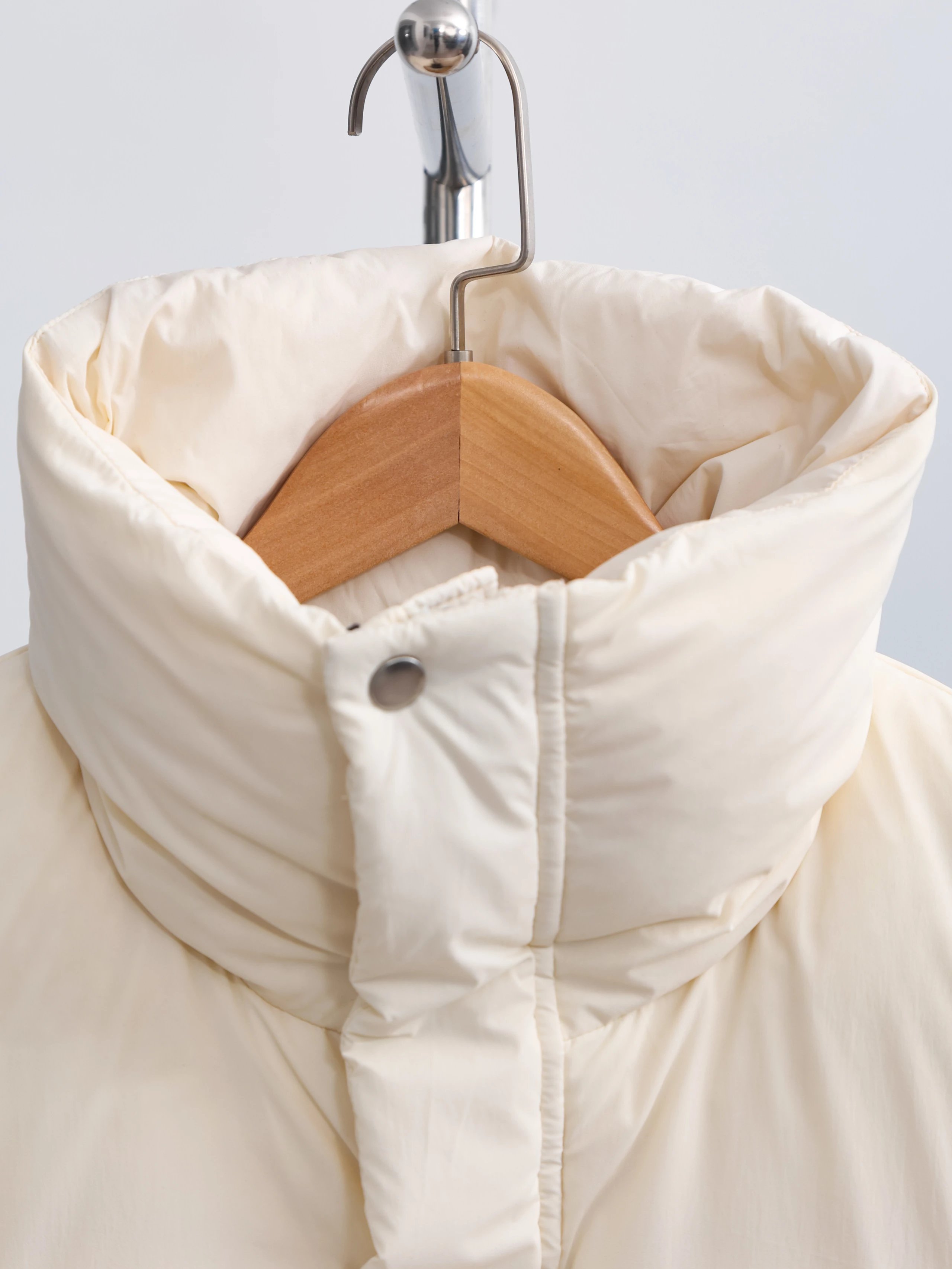 Item ID 8129 MACKAGE-2023S Cloud Series -90 Velvet - Stand up Down Jacket - Breadco