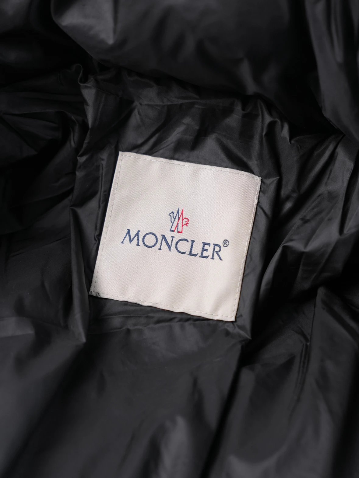 Item ID 8138 vest - long sleeves -Christopher-Raxxy- Joint model - stand collar zip