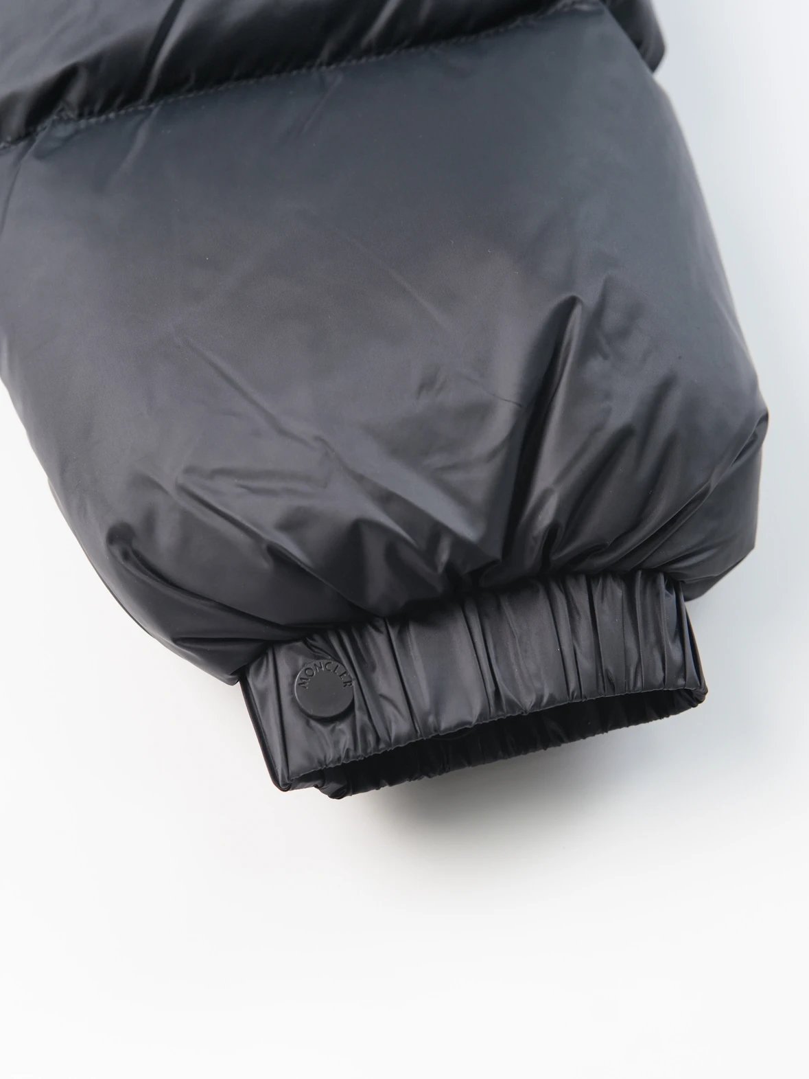 Item ID 8095 -Cyclone series - 2-in-1 detachable design goose down jacket “90 white