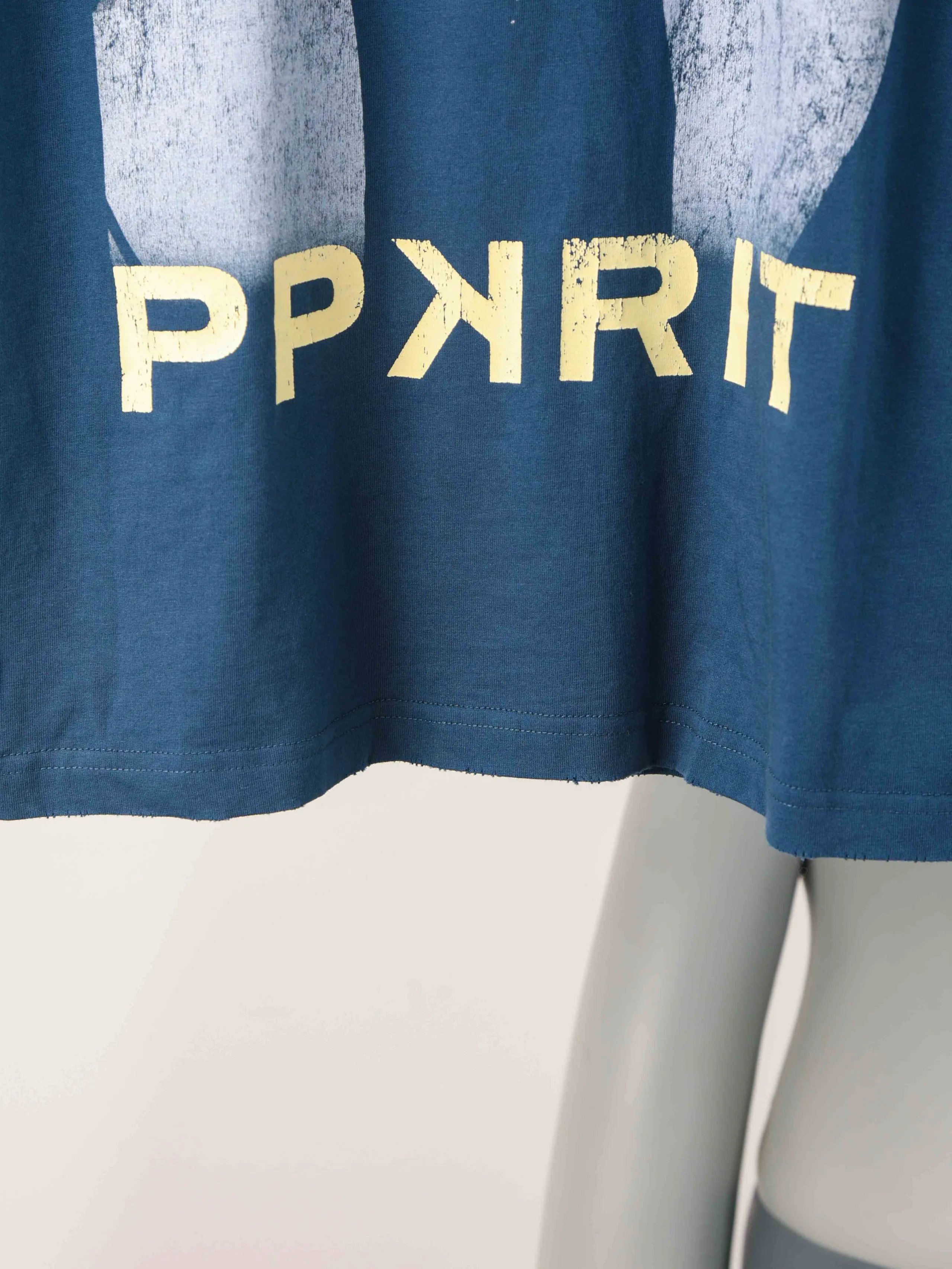 Item ID 8281 Balenc1aga- Paris -2025ss- brand ambassador Fanclub-PPKRIT- portrait p