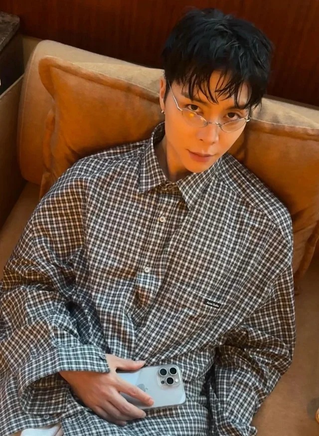 Item ID 9018 Acne Left chest pocket logo flannel long sleeved shirt