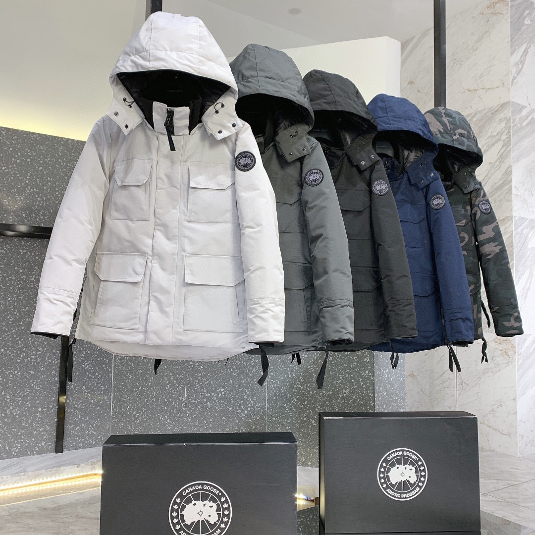 大鹅23男款黑标_羽绒服