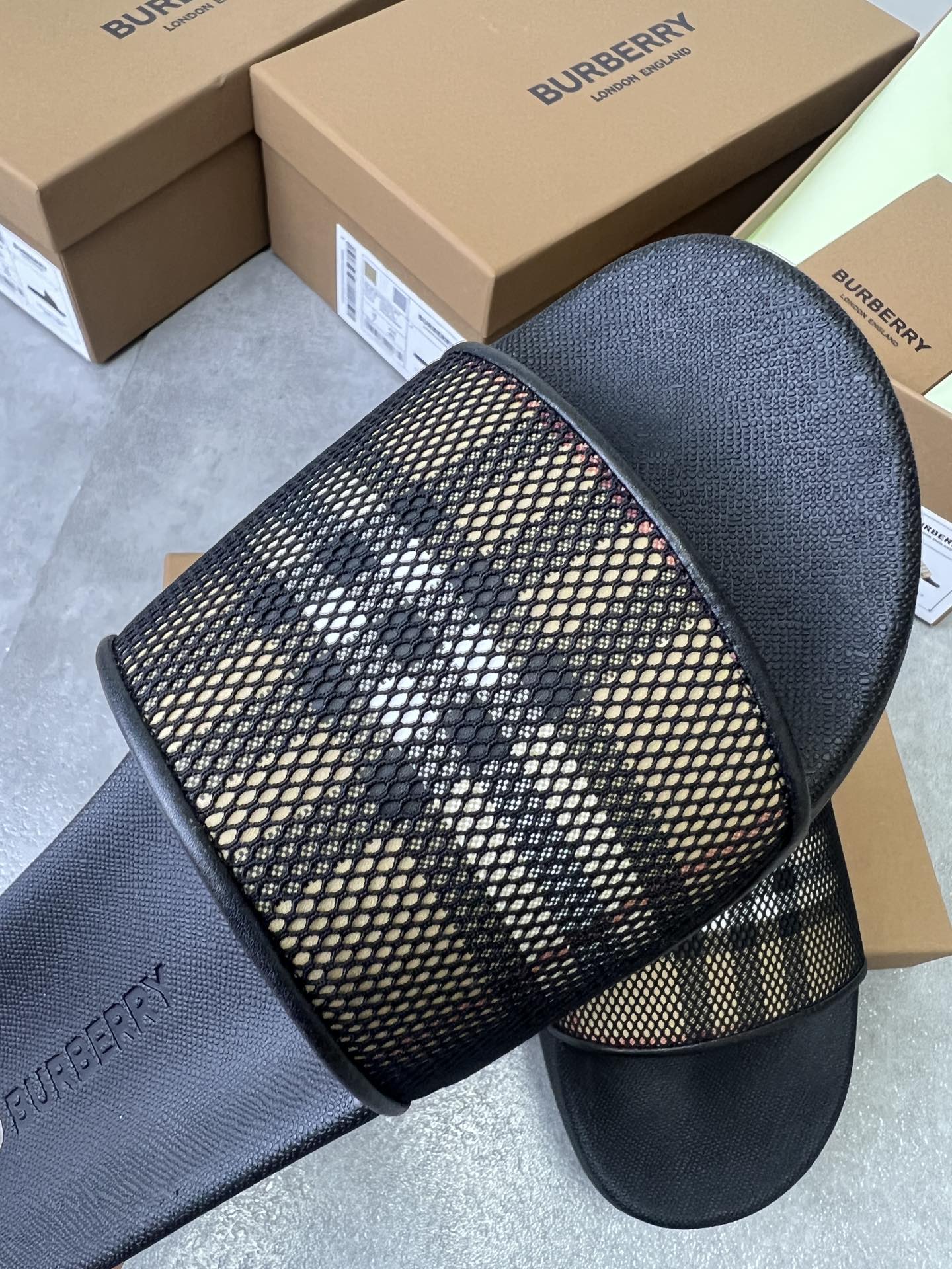 bbr 网眼格纹拖鞋 内衣羊皮