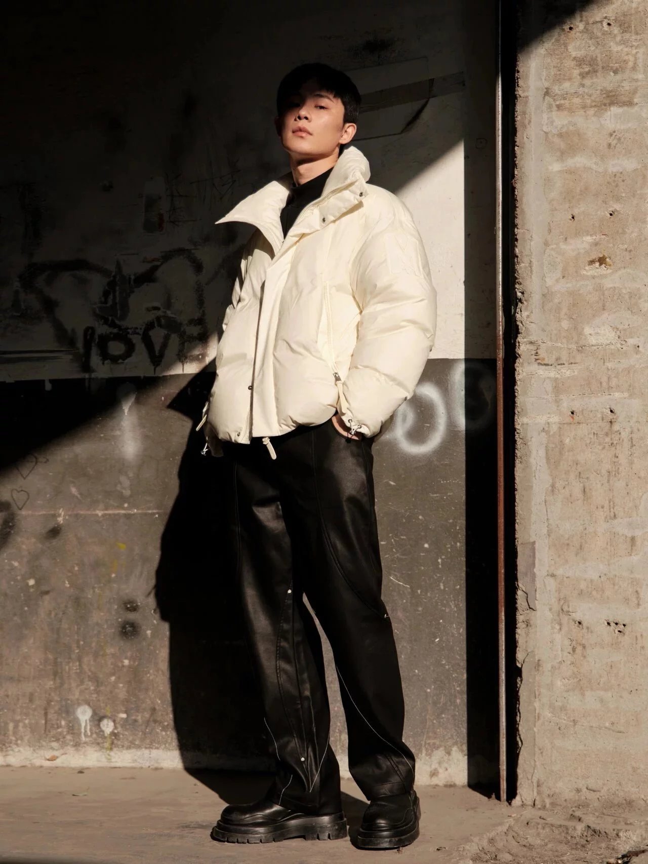 Item ID 8129 MACKAGE-2023S Cloud Series -90 Velvet - Stand up Down Jacket - Breadco