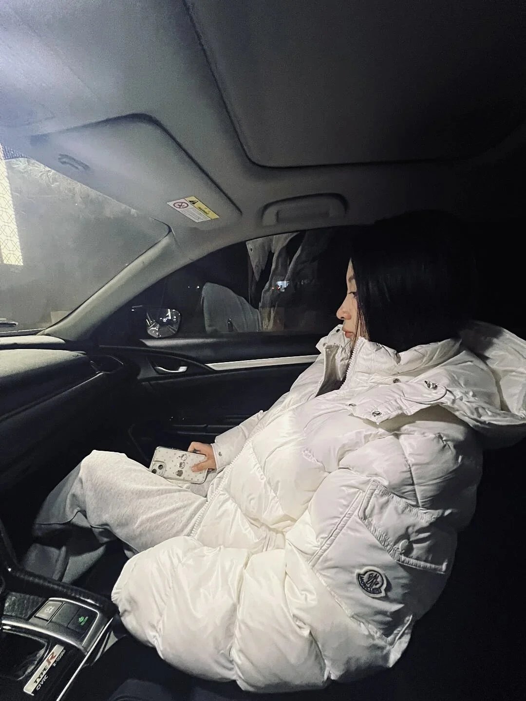 Item ID 8123 M0NCLER - Mound Mouth - Maya Maire Series -90 Velvet Making - Hooded B