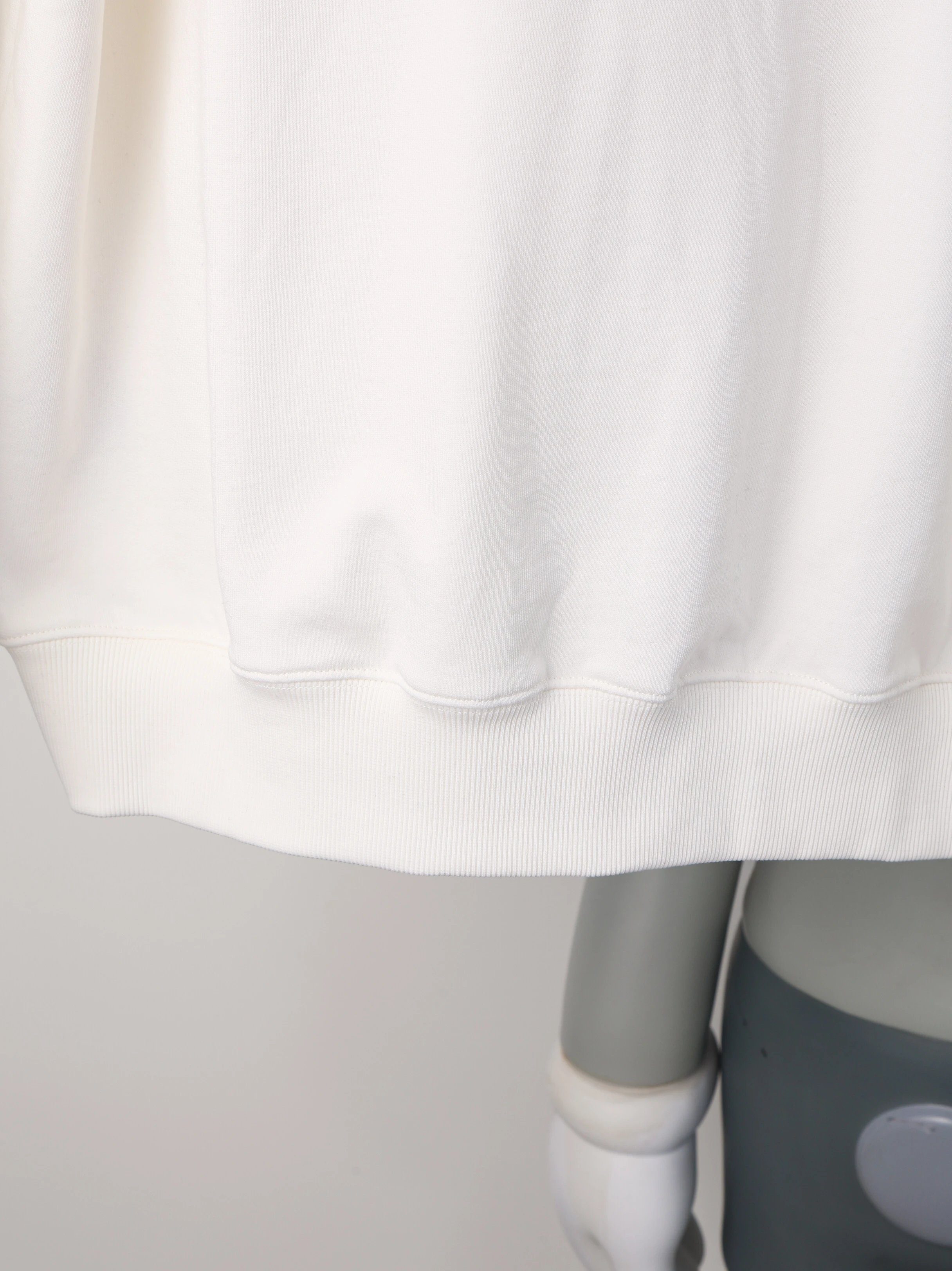 Item ID 8178 D10R- Dior -2024ss- half zip lapel sweatshirt - Simple design - Small