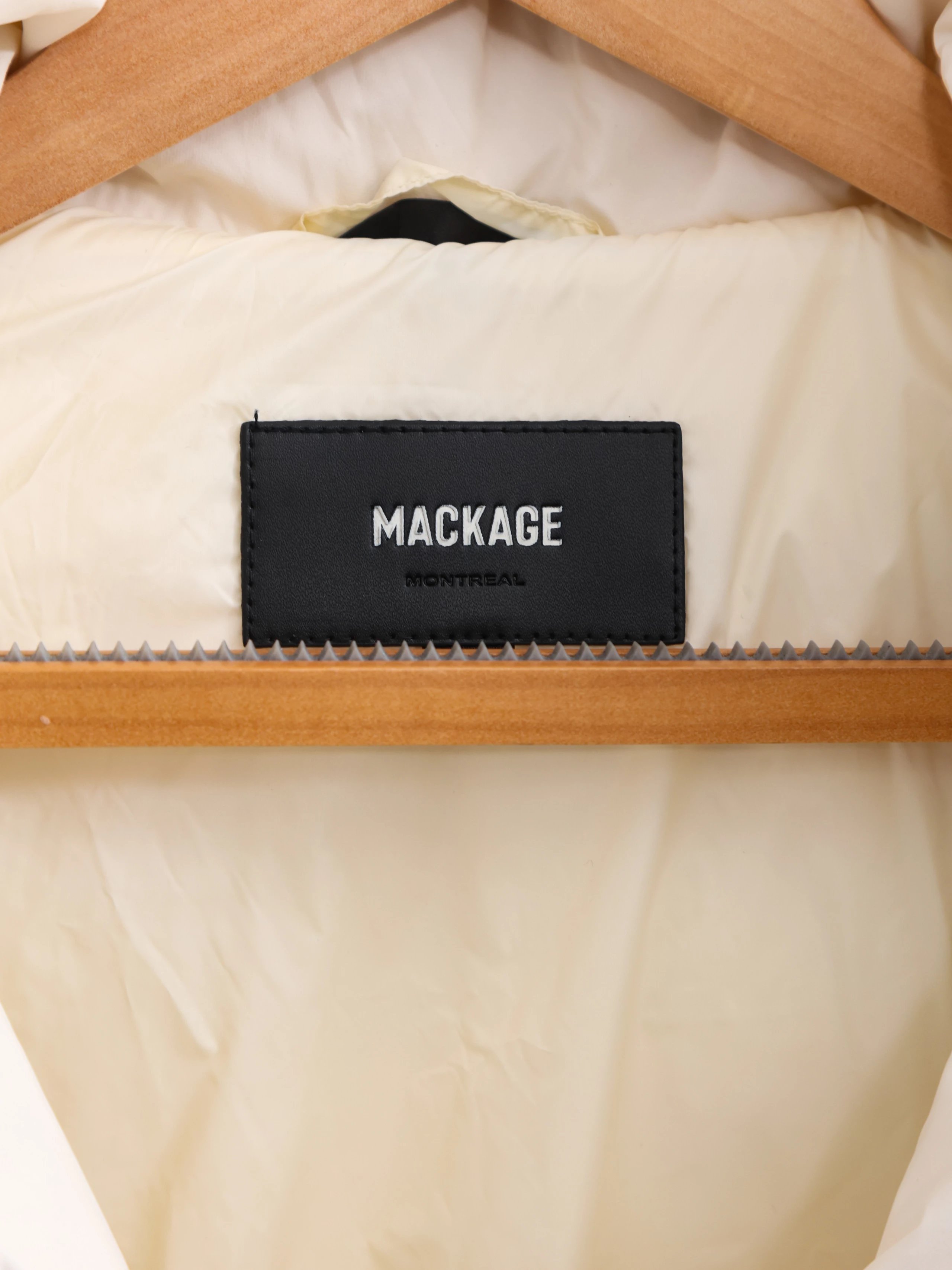 Item ID 8129 MACKAGE-2023S Cloud Series -90 Velvet - Stand up Down Jacket - Breadco