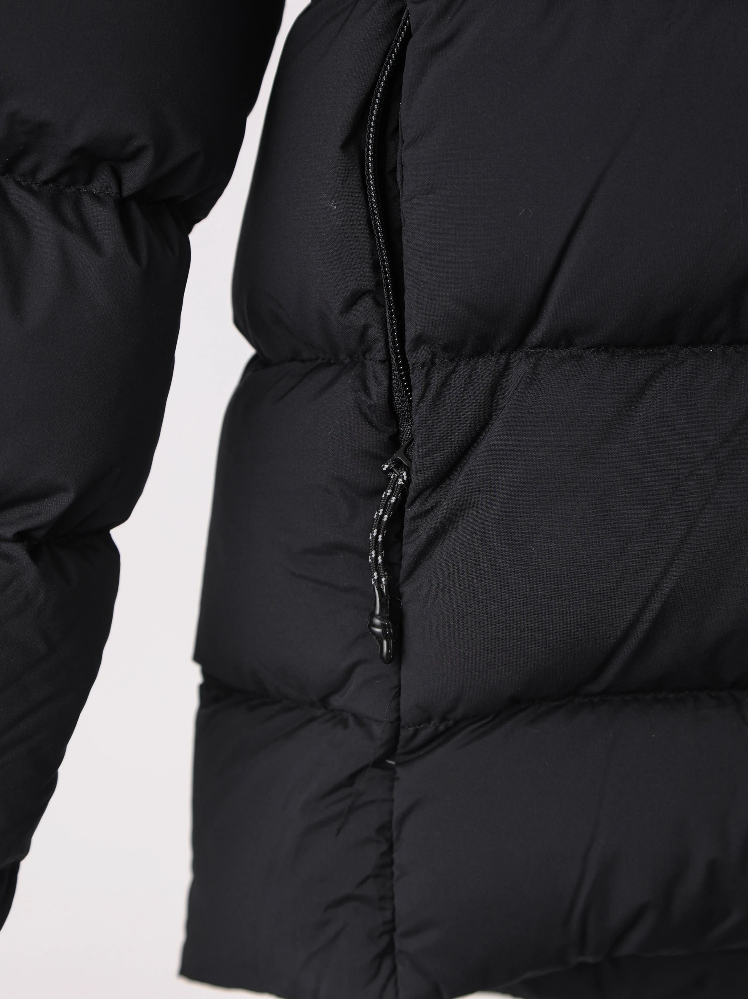 Item ID 8124 M0NCLER- Mengkou -2023ss- Lightweight black warrior down jacket - Remo